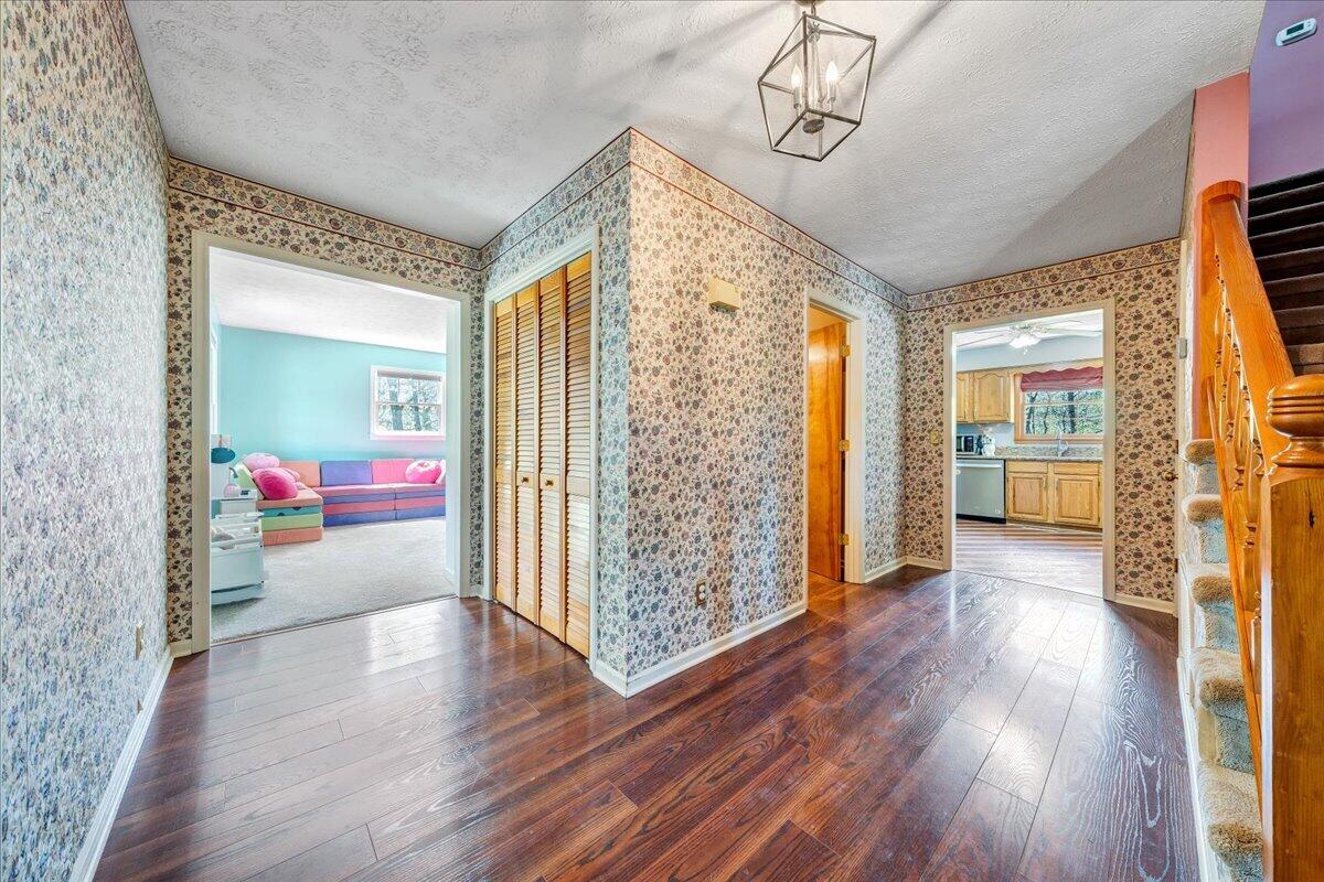 310 Sammys RD