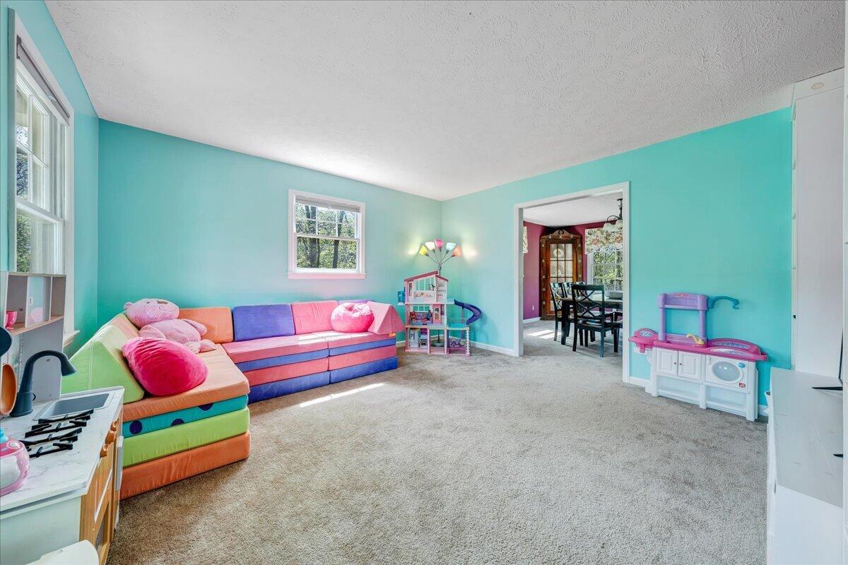 310 Sammys RD
