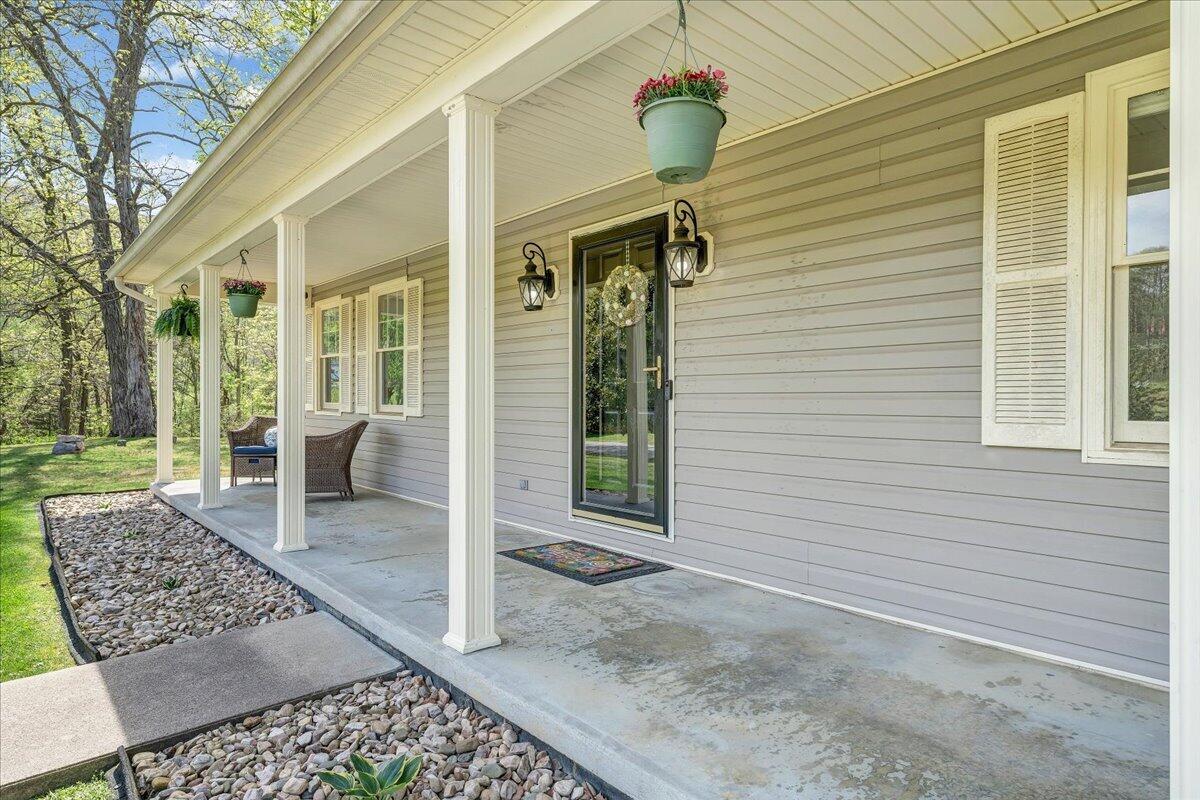 310 Sammys RD