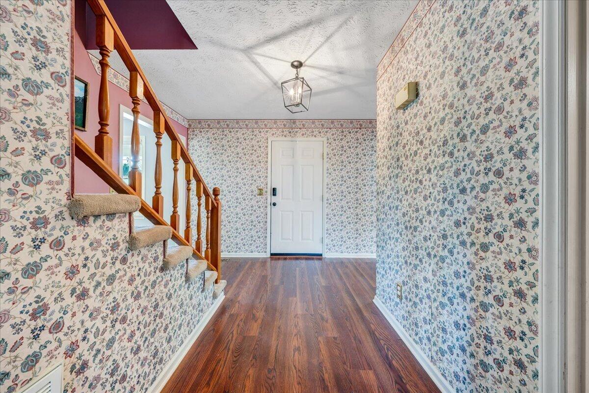 310 Sammys RD