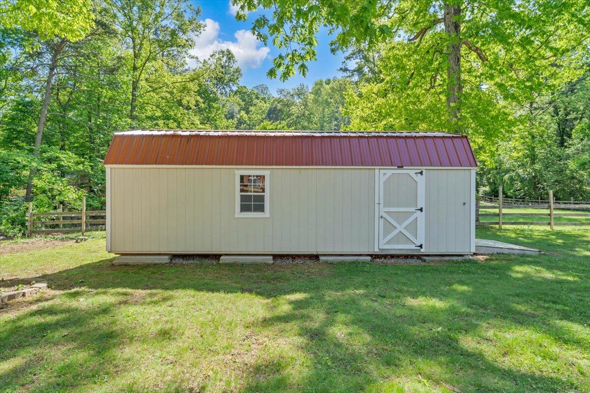 771 Oak DR