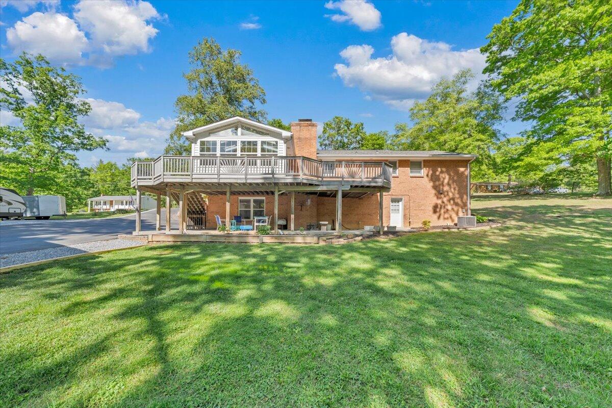 771 Oak DR