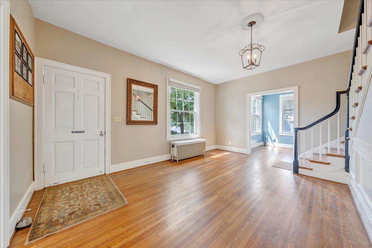 72 Bath ST
