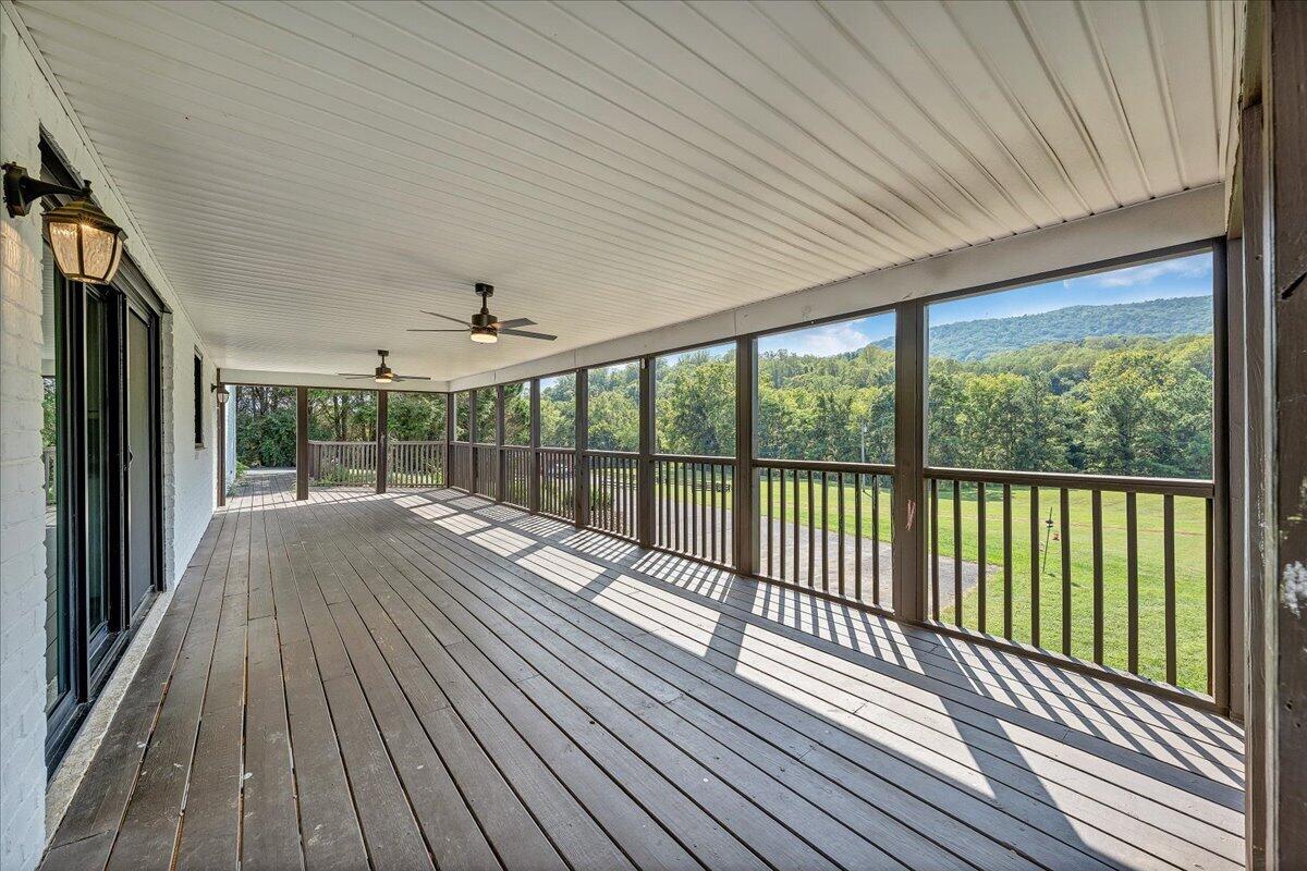 1503 Laymantown RD