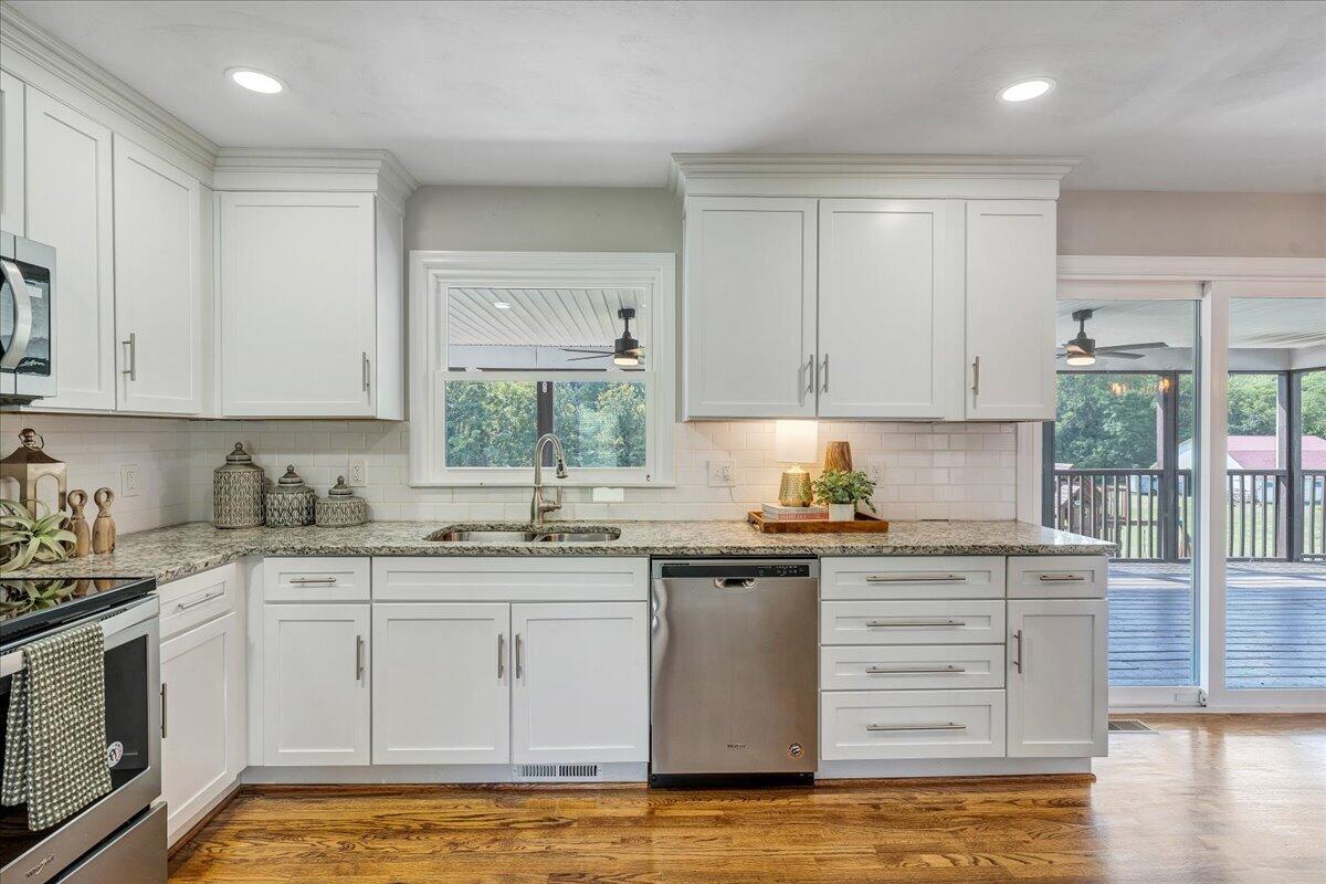 1503 Laymantown RD