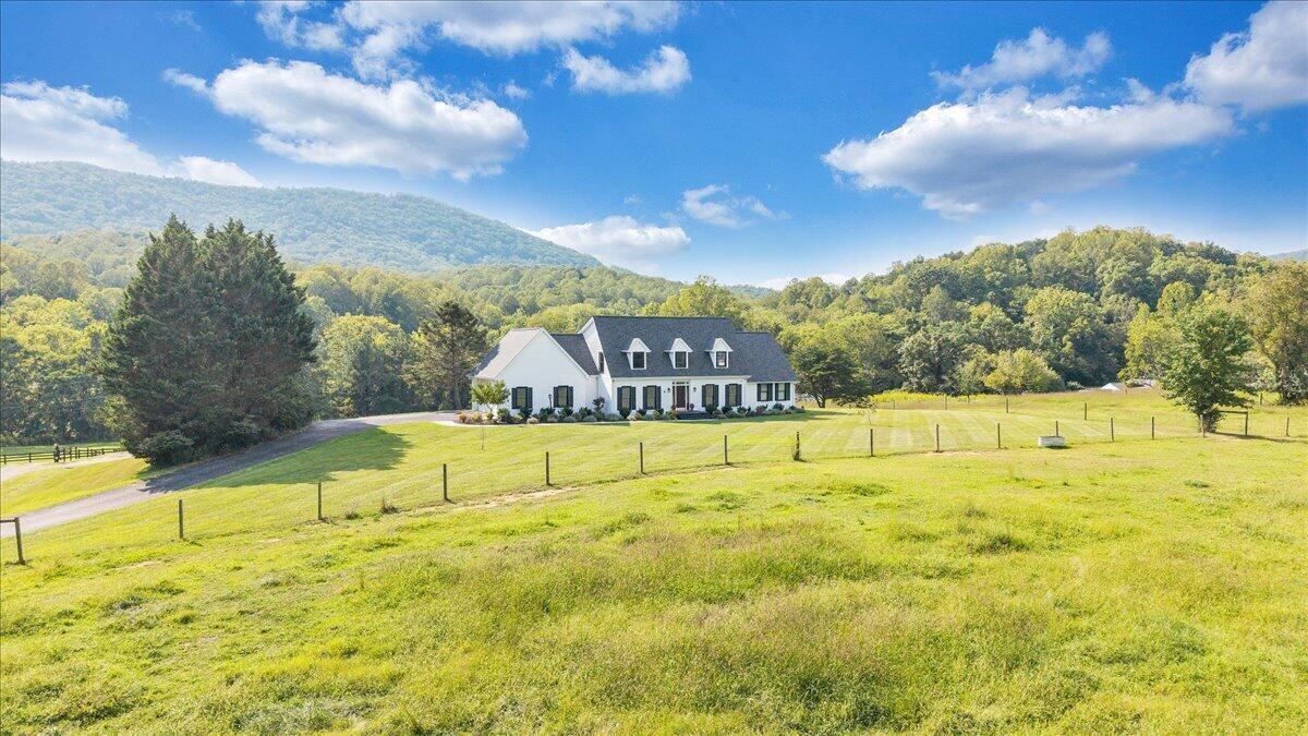 1503 Laymantown RD
