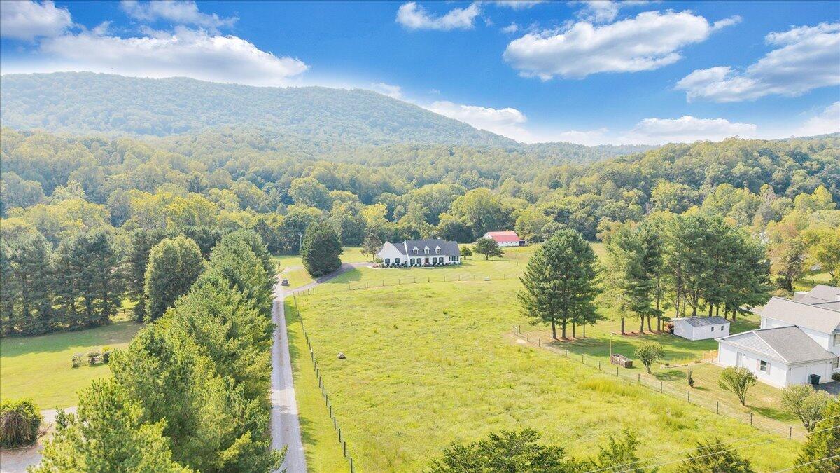 1503 Laymantown RD