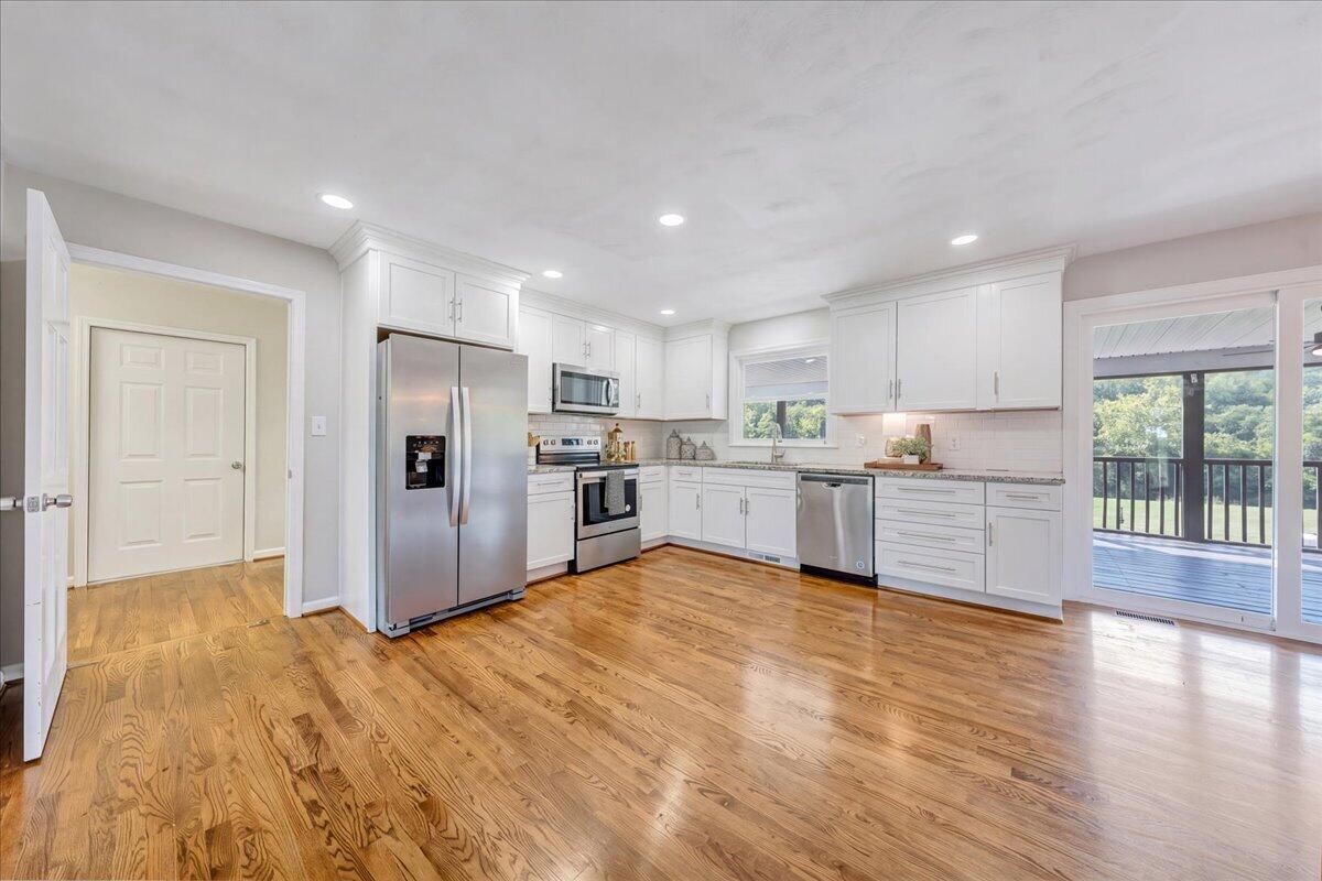1503 Laymantown RD
