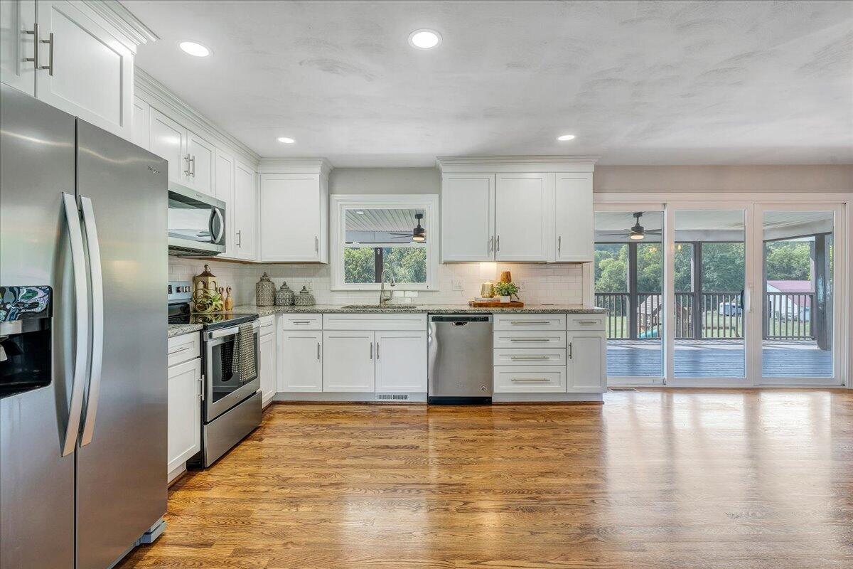 1503 Laymantown RD