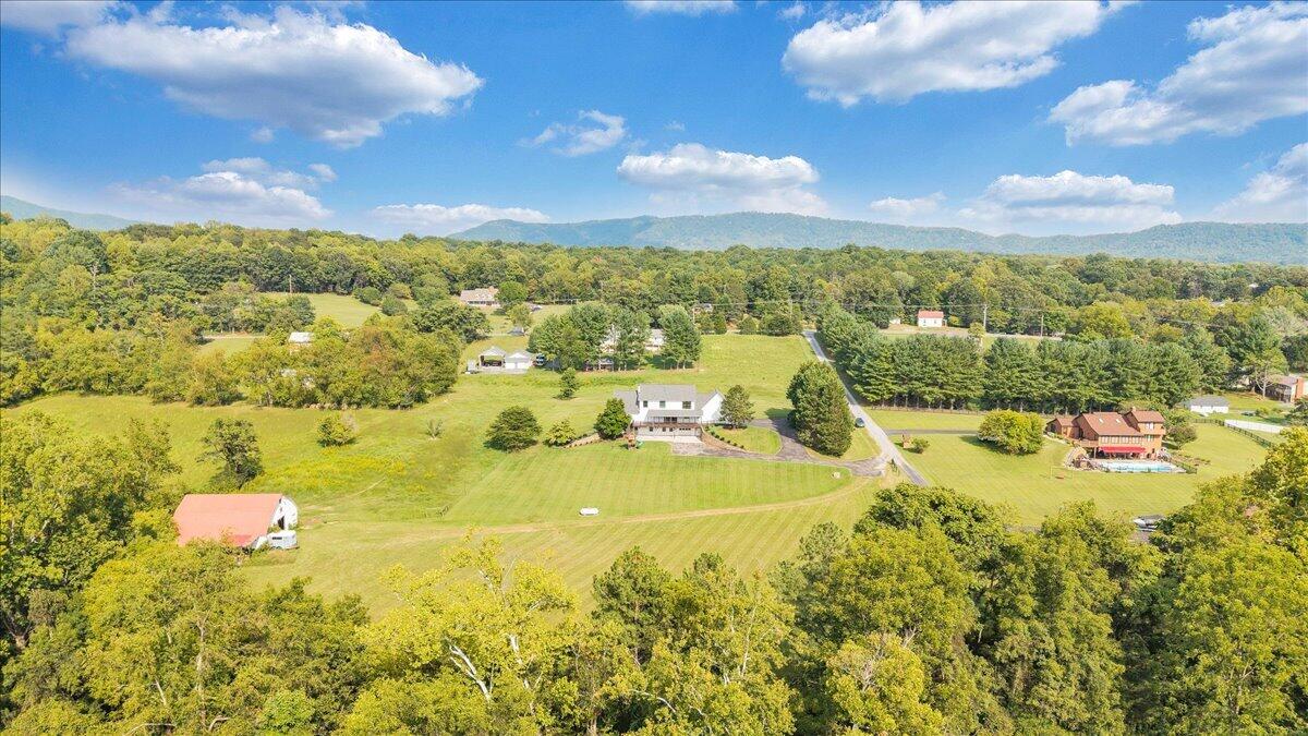 1503 Laymantown RD