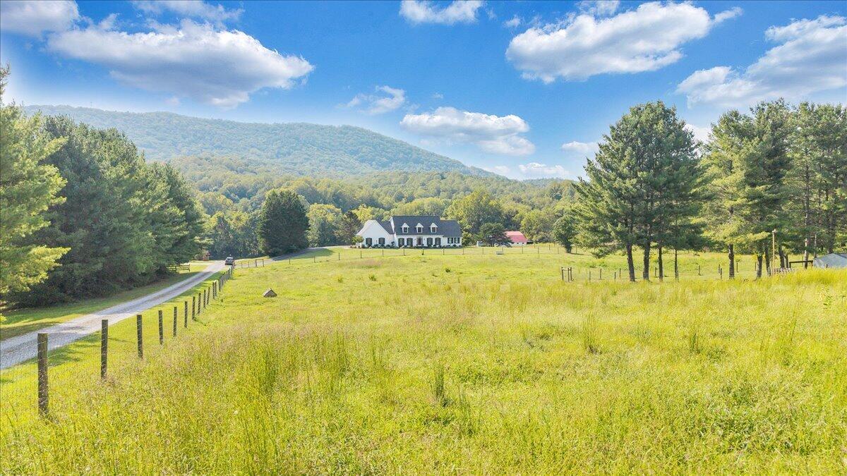 1503 Laymantown RD