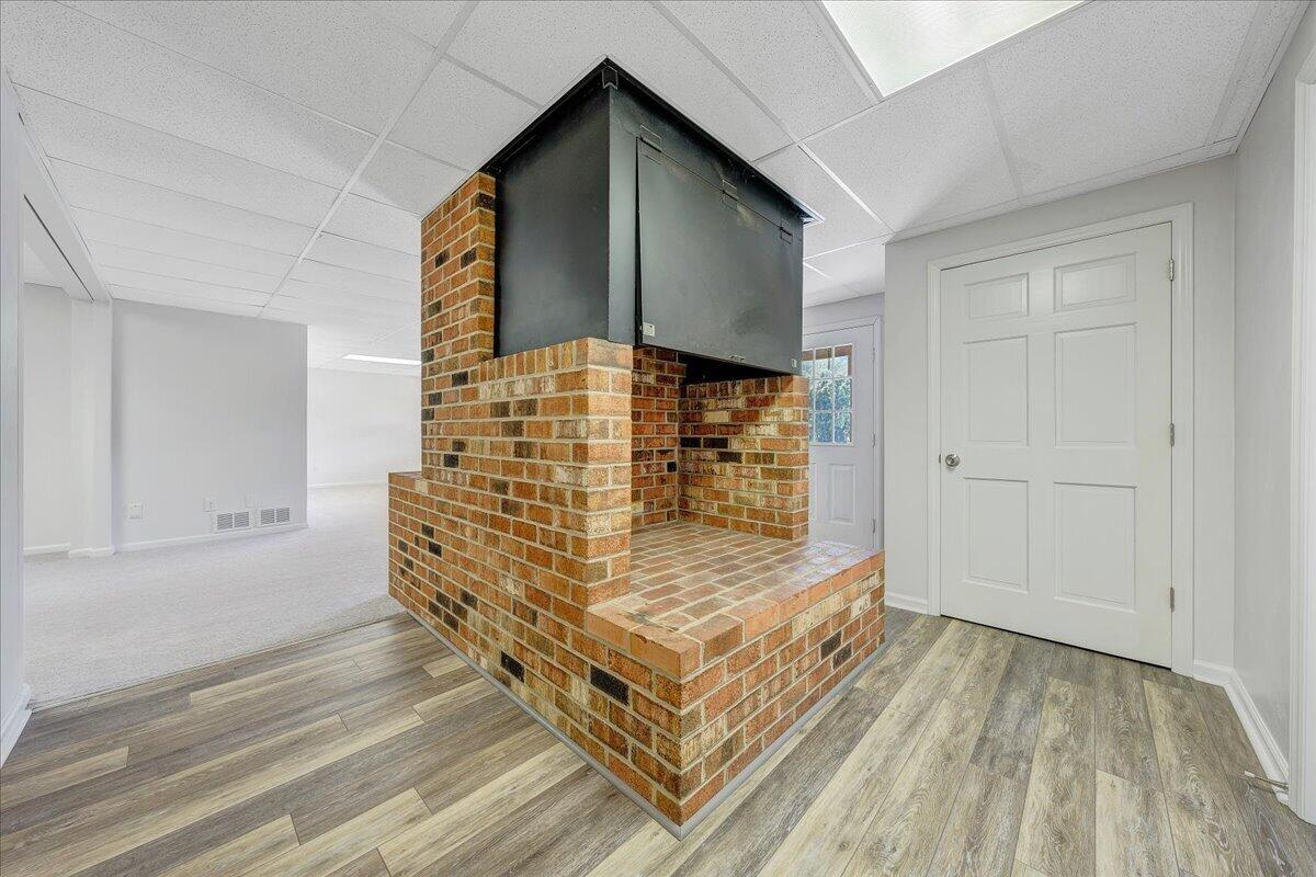 1503 Laymantown RD