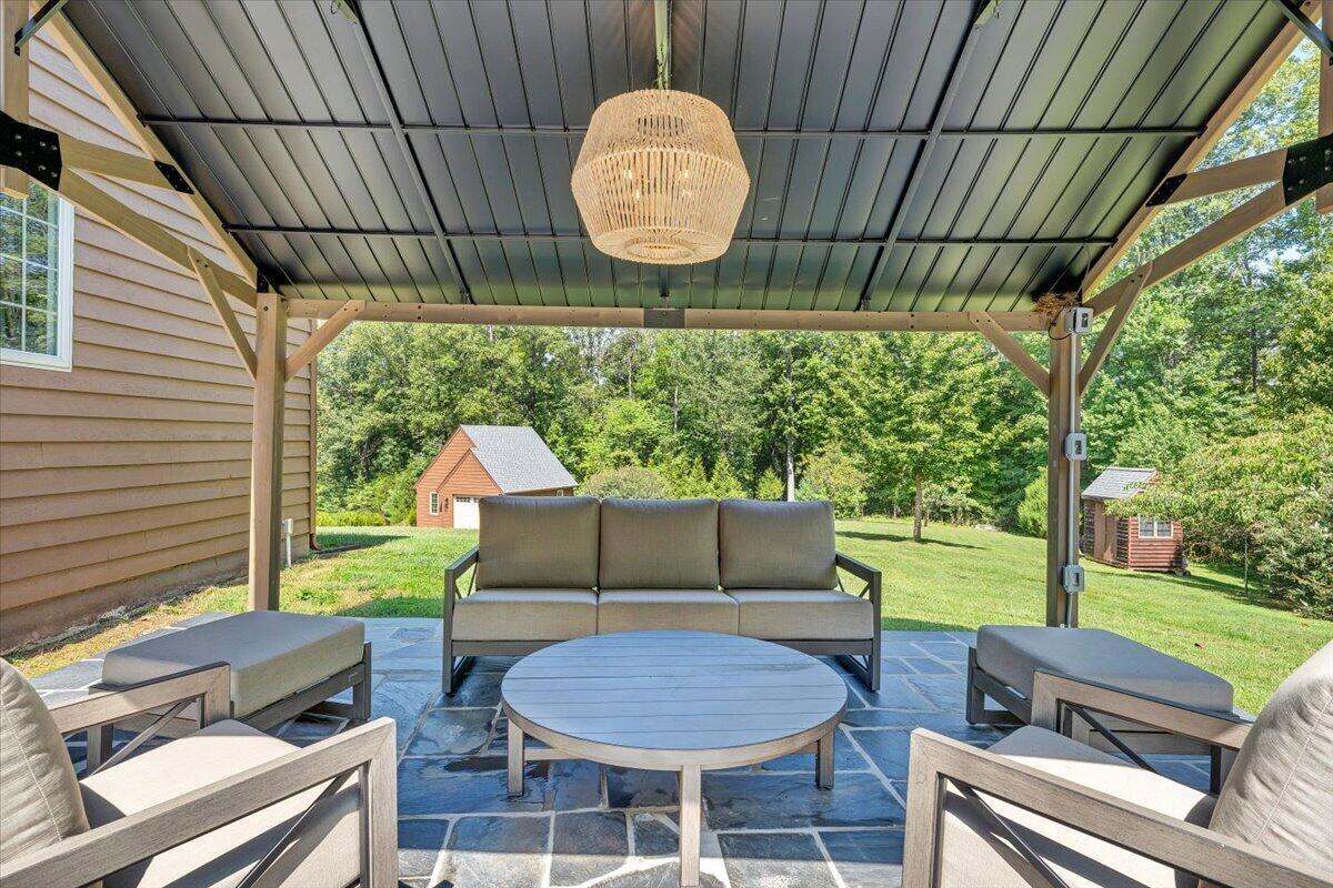 181 Mobley Mountain RD