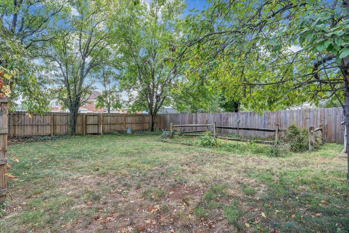 2306 Berkley AVE SW