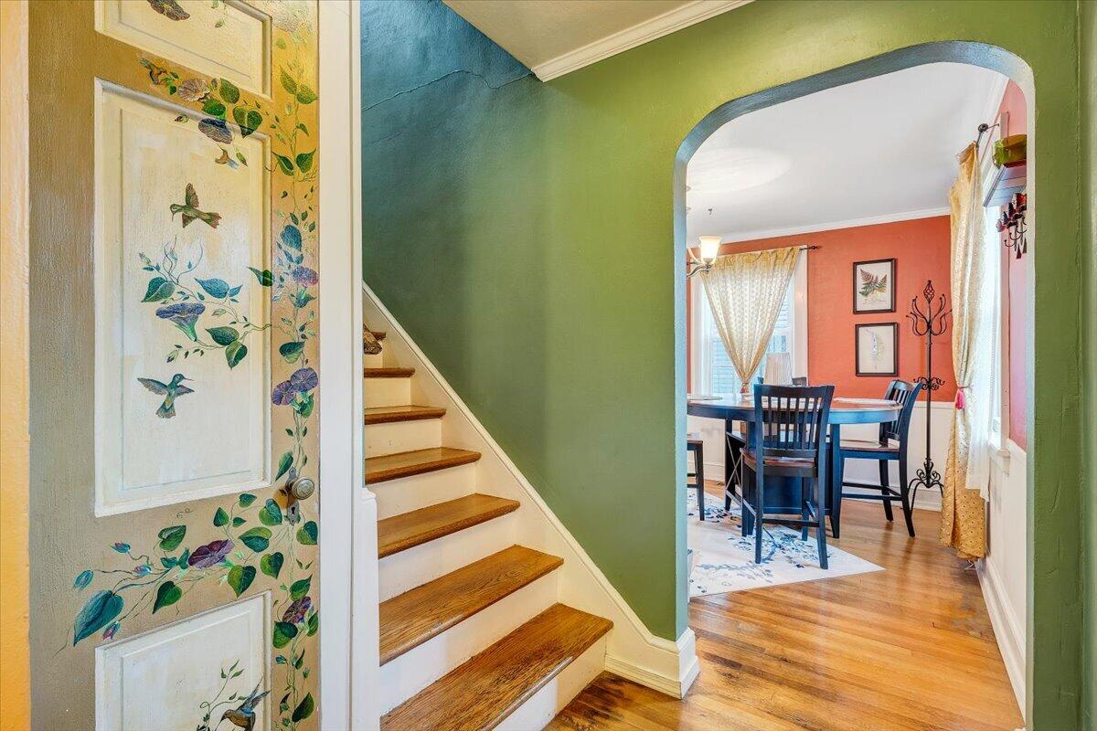 2306 Berkley AVE SW