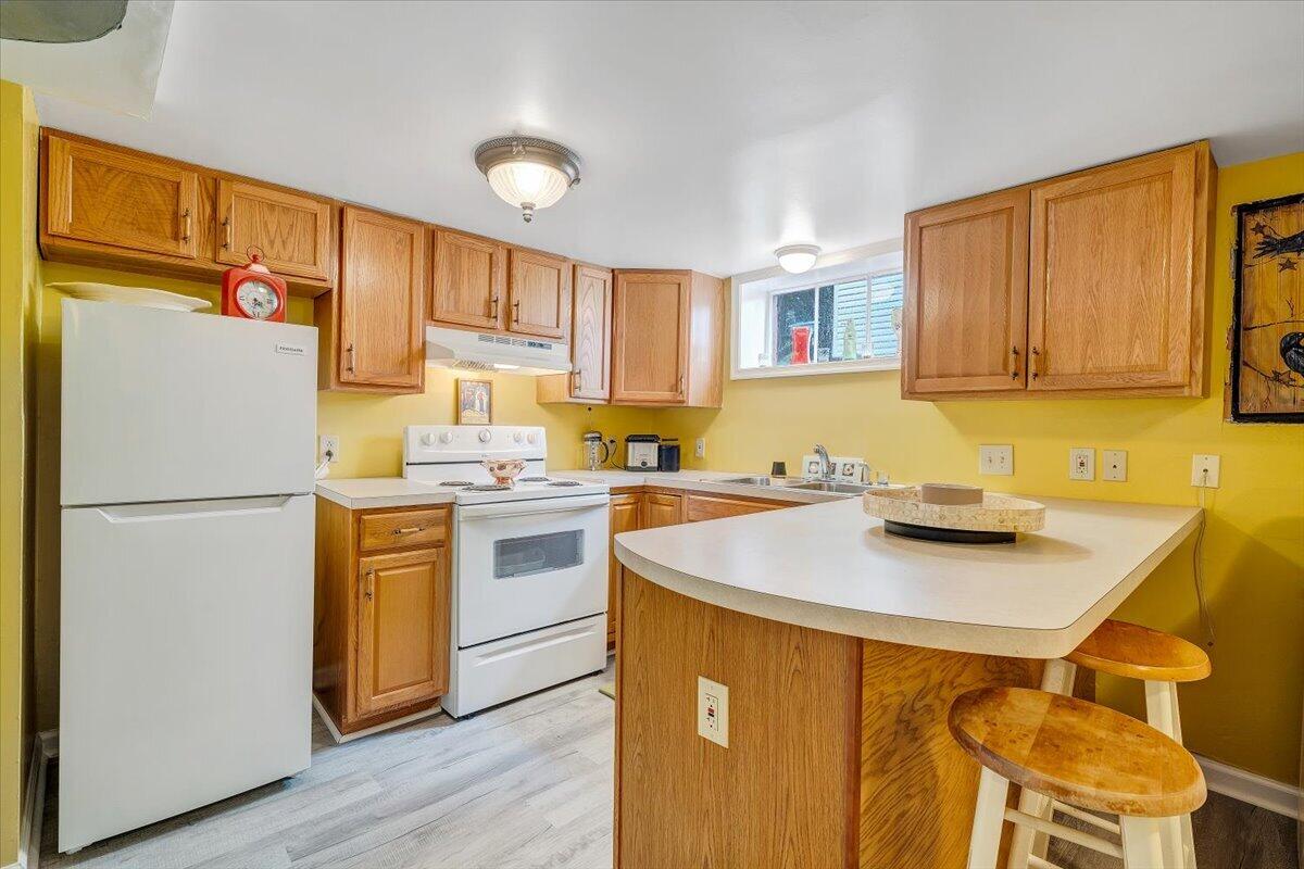 2306 Berkley AVE SW