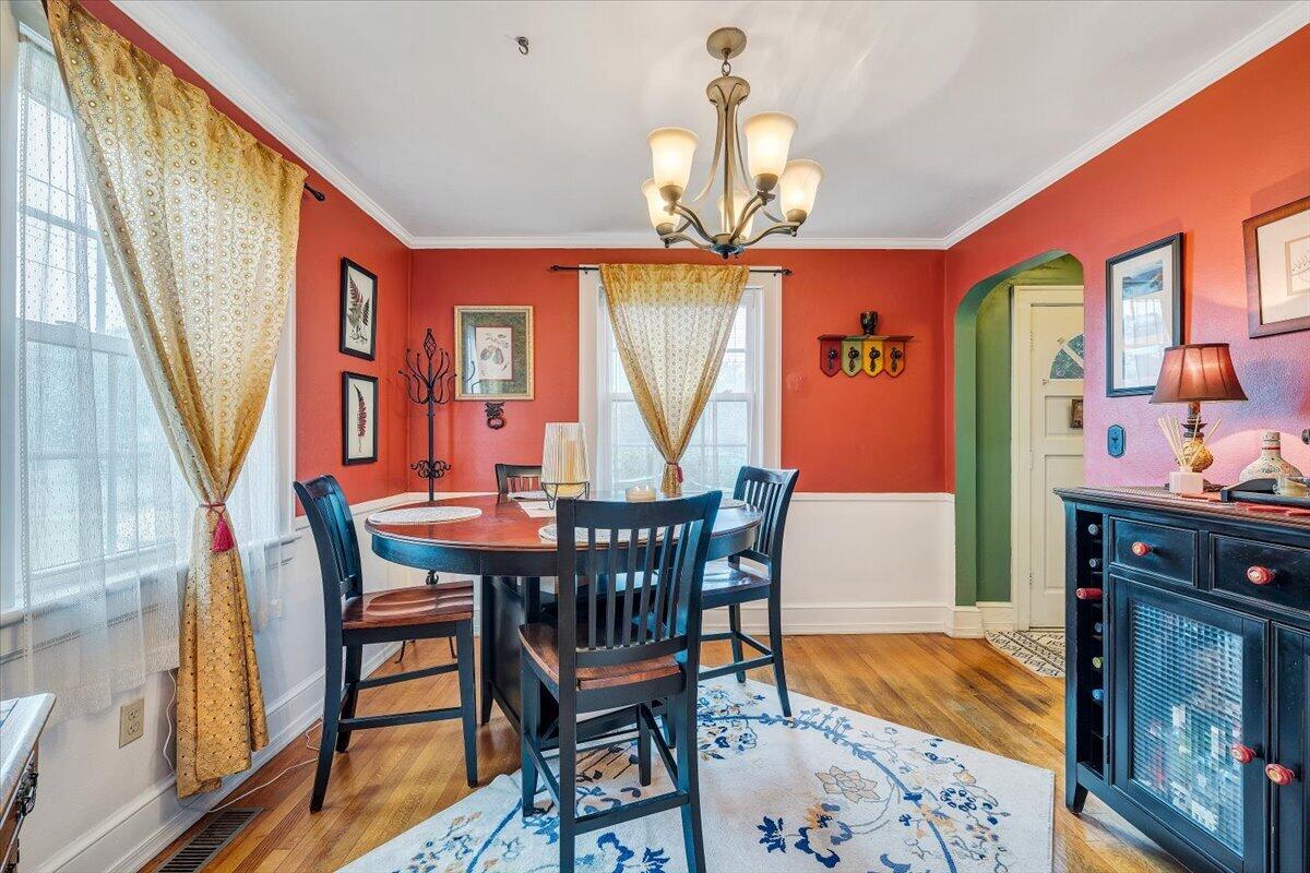 2306 Berkley AVE SW