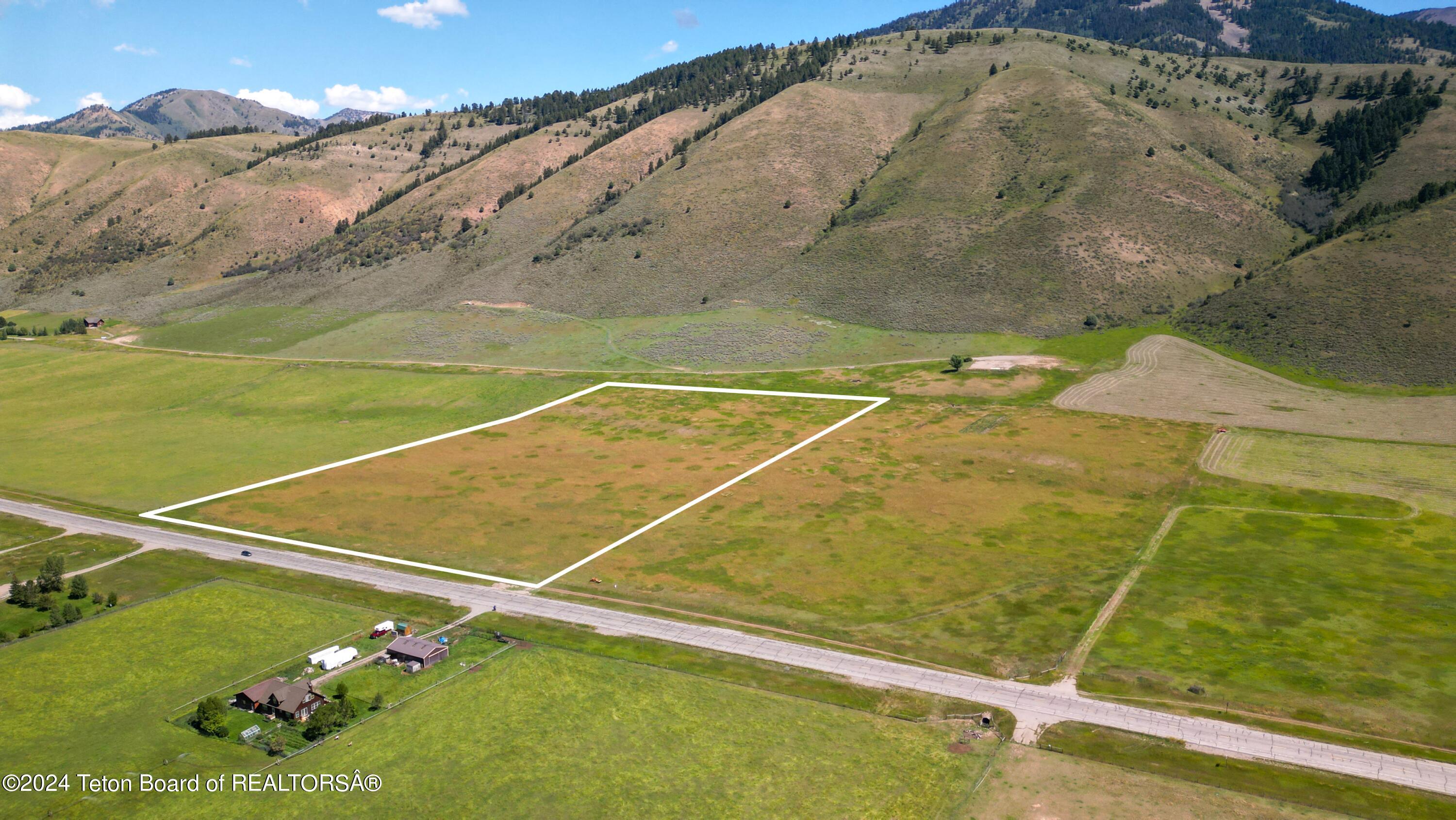 LOT 1 WILD ROSE ESTATES