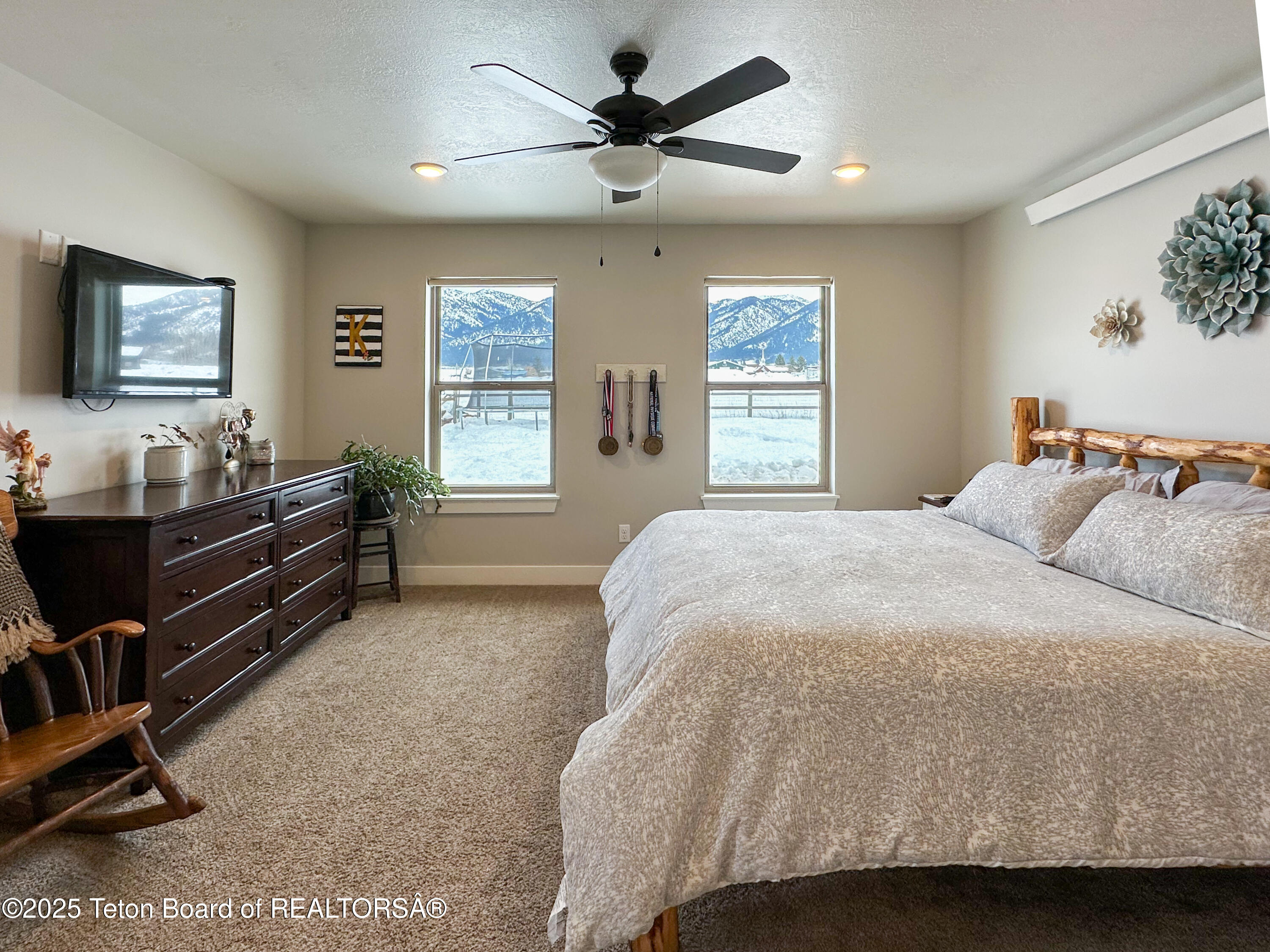 45 LITTLE GREYS LOOP