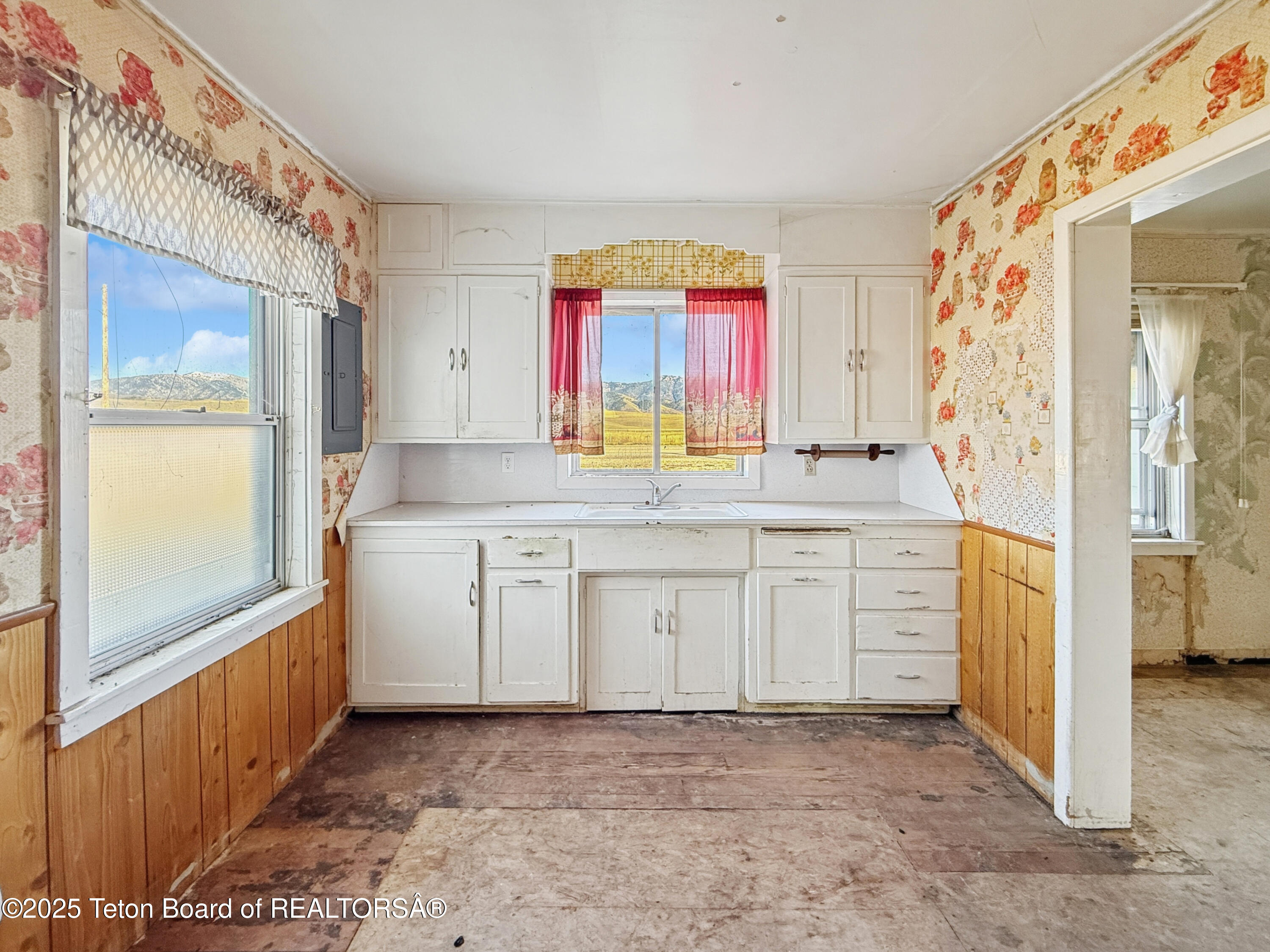 2360 HWY 238, Auburn