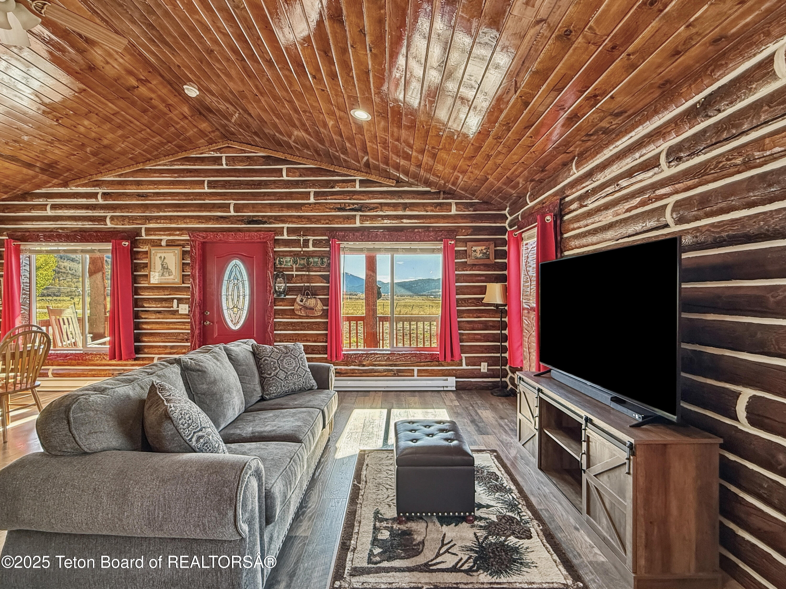 19 BRIDGER Road, Bedford