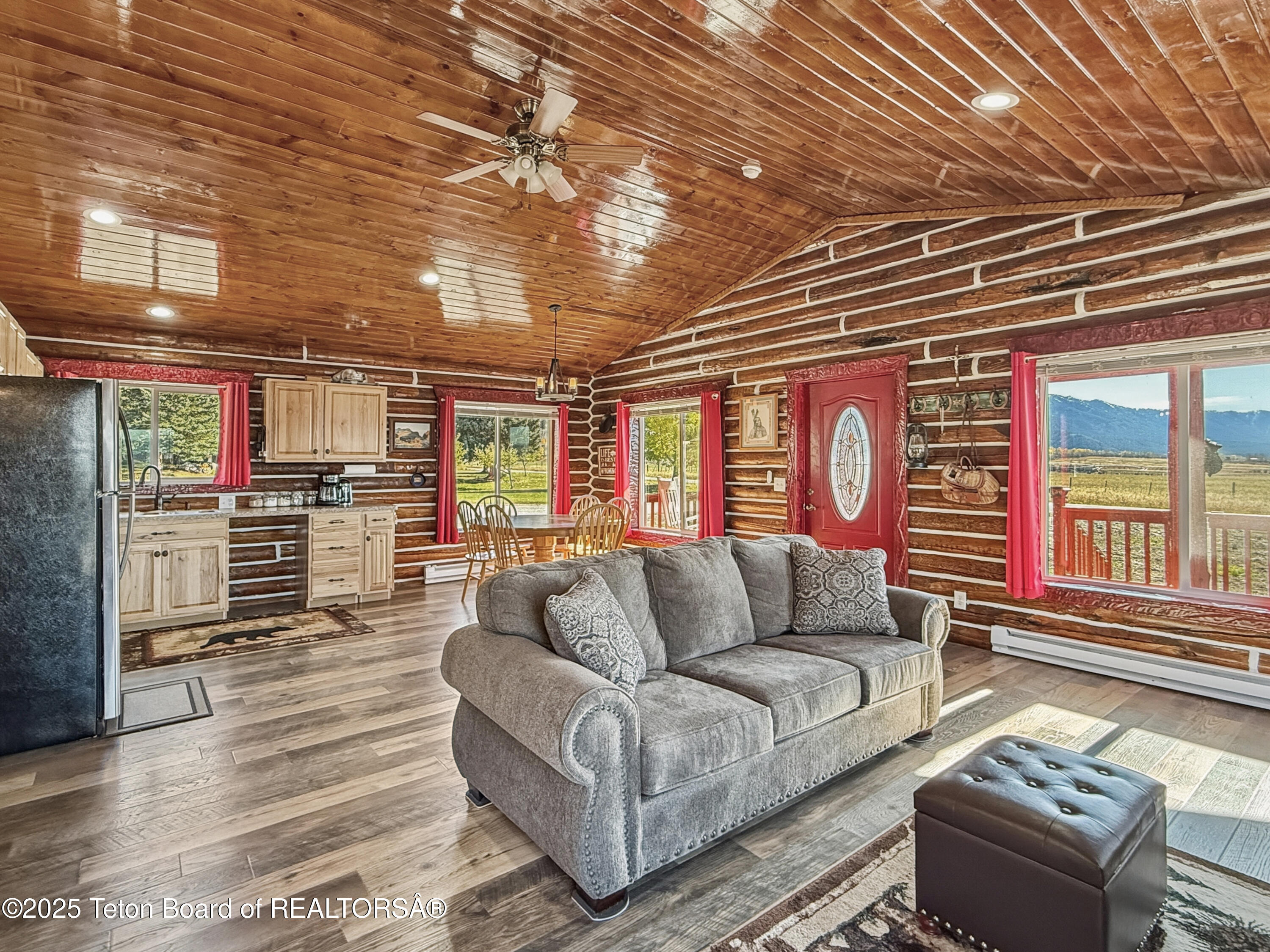 19 BRIDGER Road, Bedford