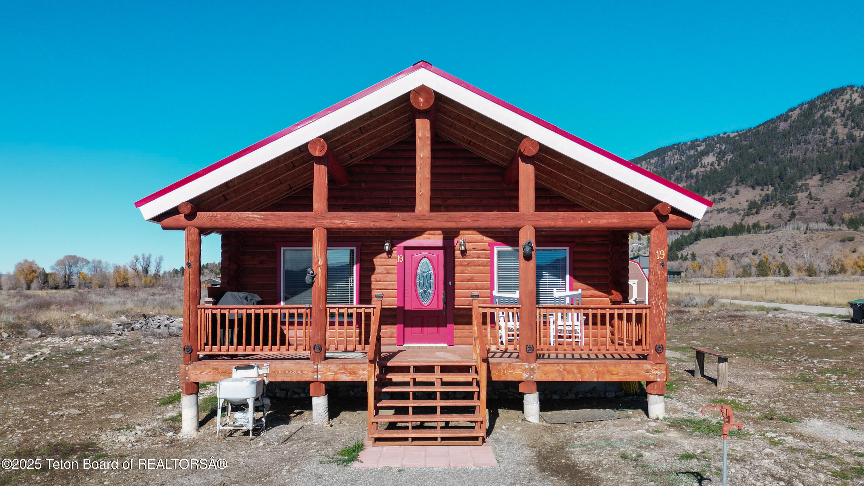 19 BRIDGER Road, Bedford