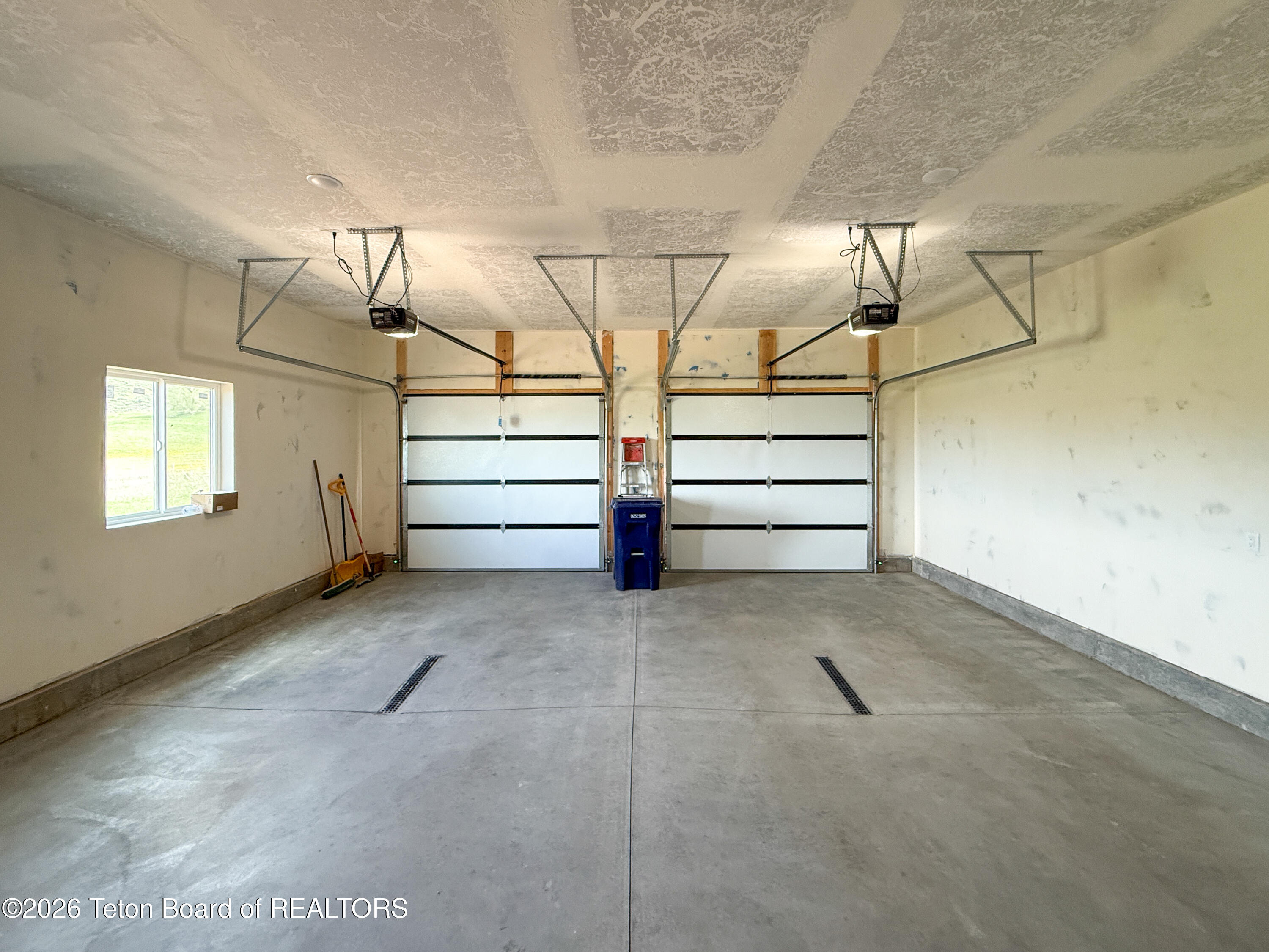 313 NIGHTSHADE Court