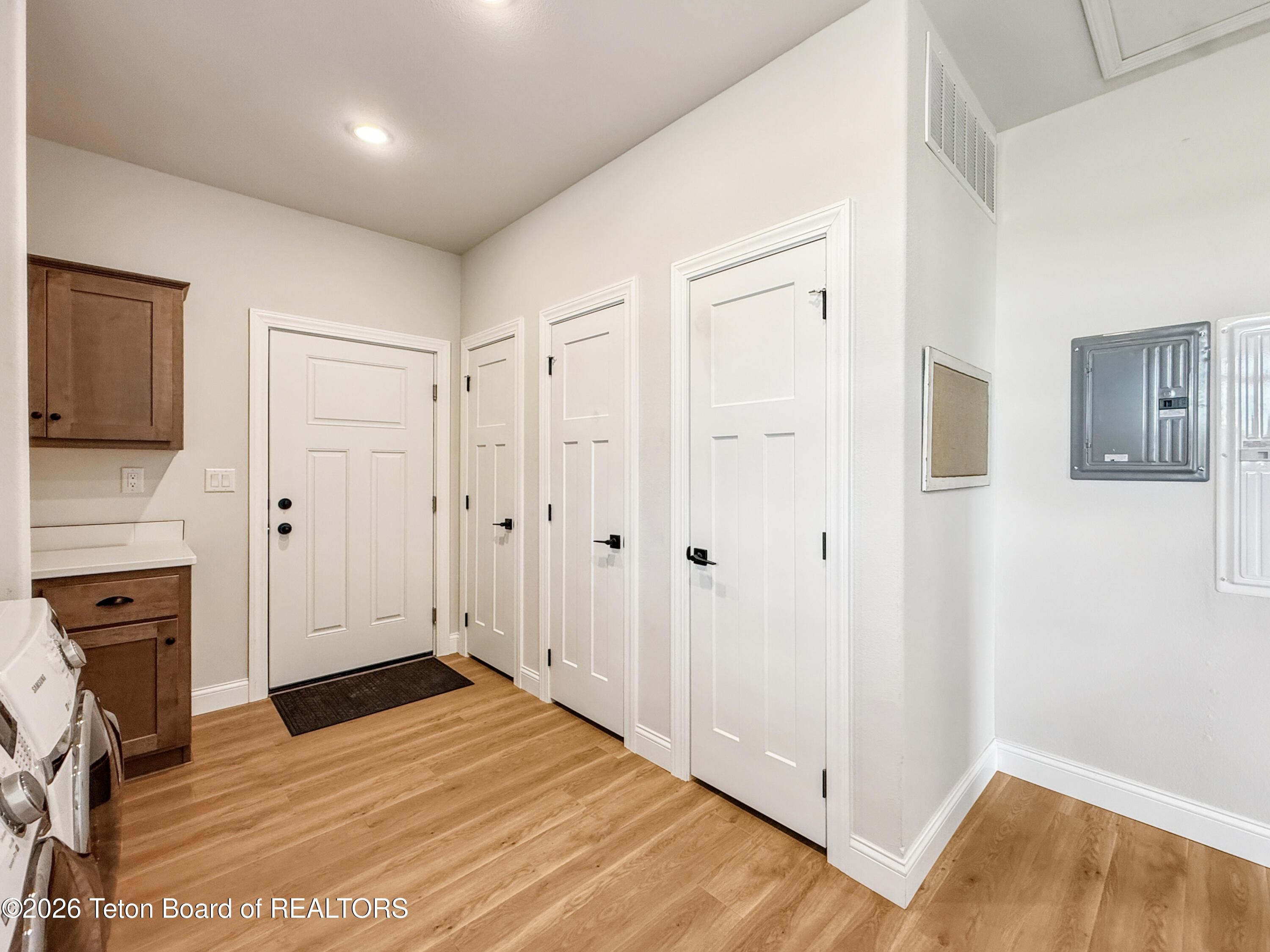 313 NIGHTSHADE Court