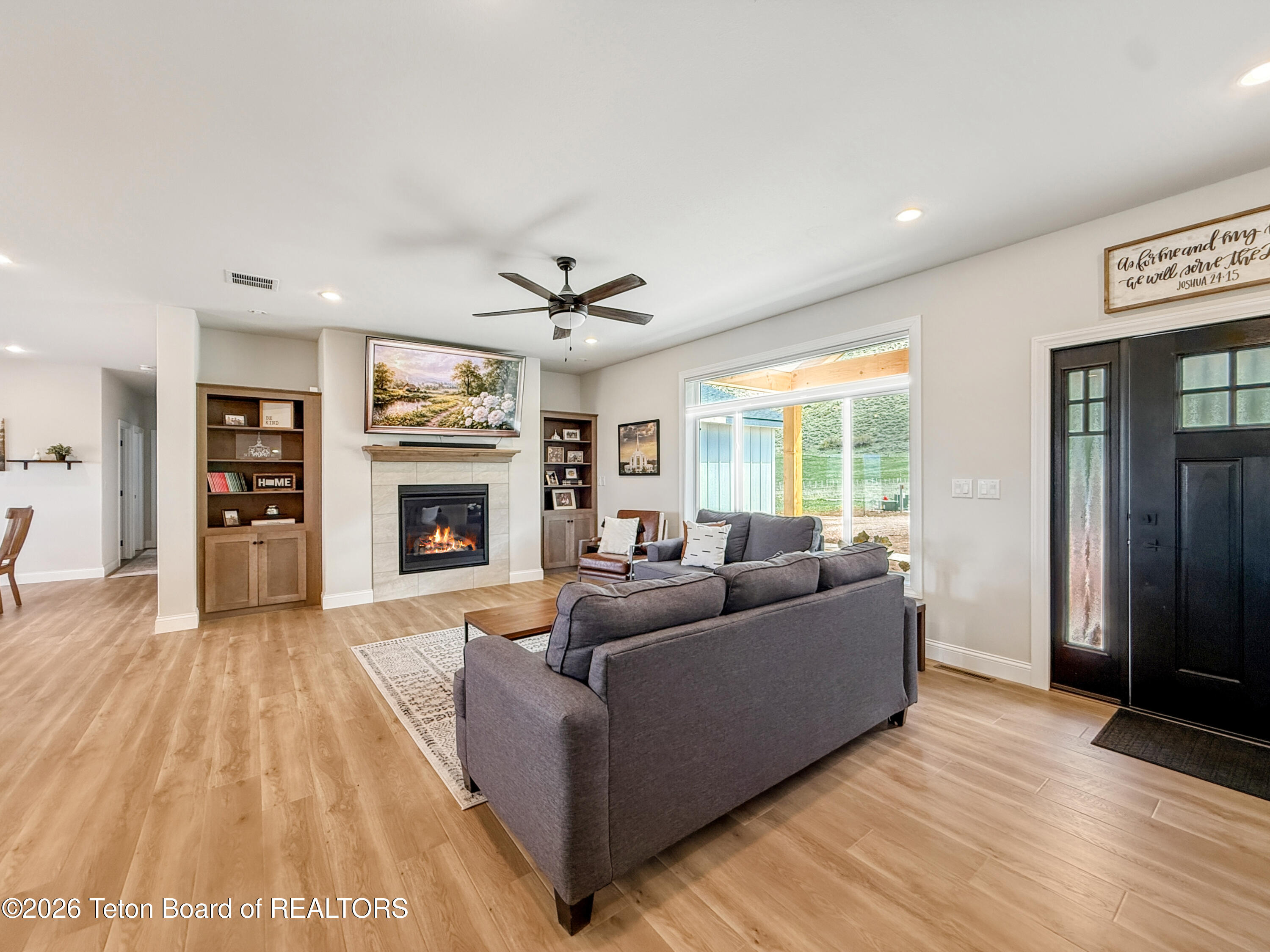 313 NIGHTSHADE Court