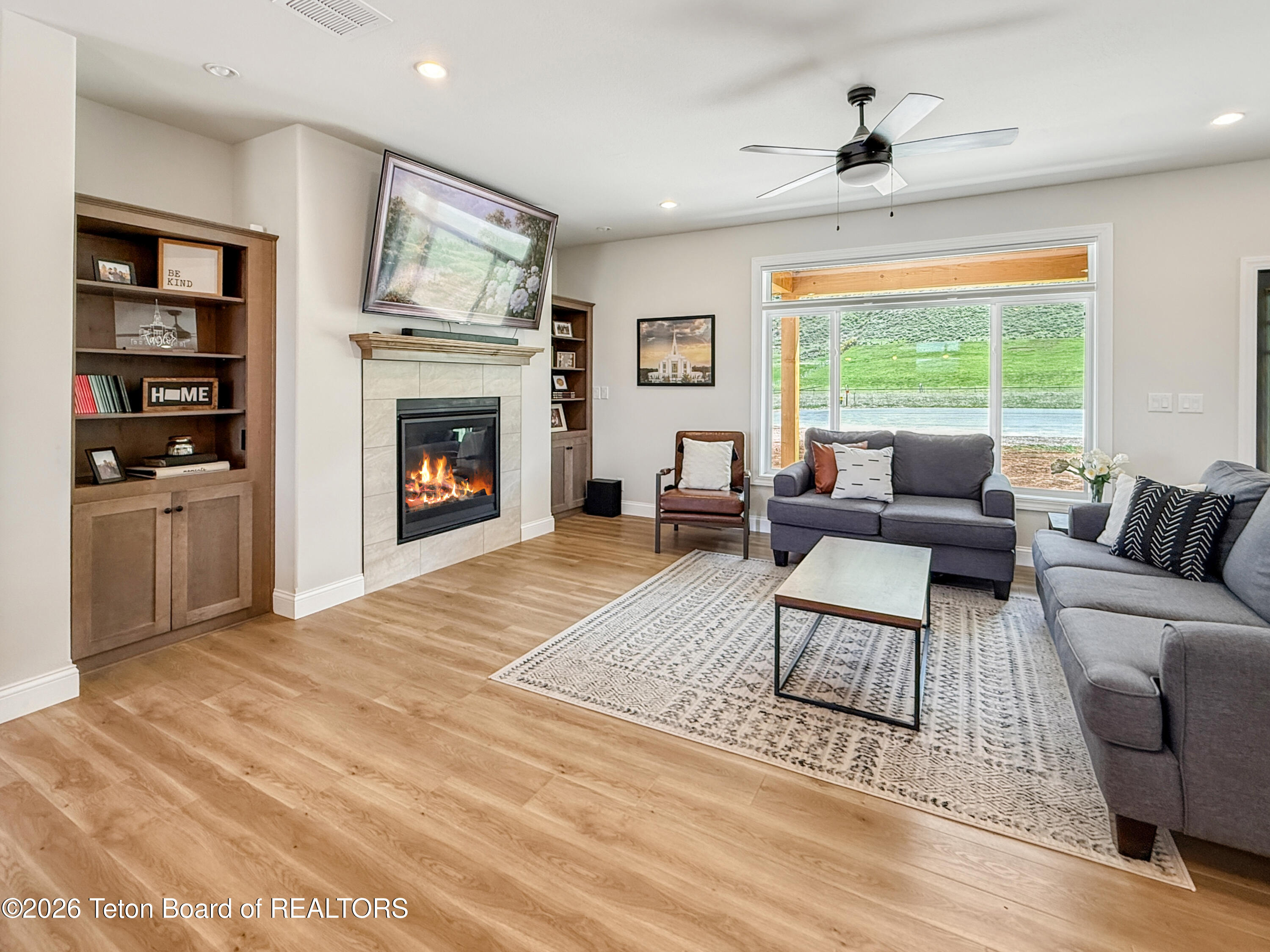 313 NIGHTSHADE Court