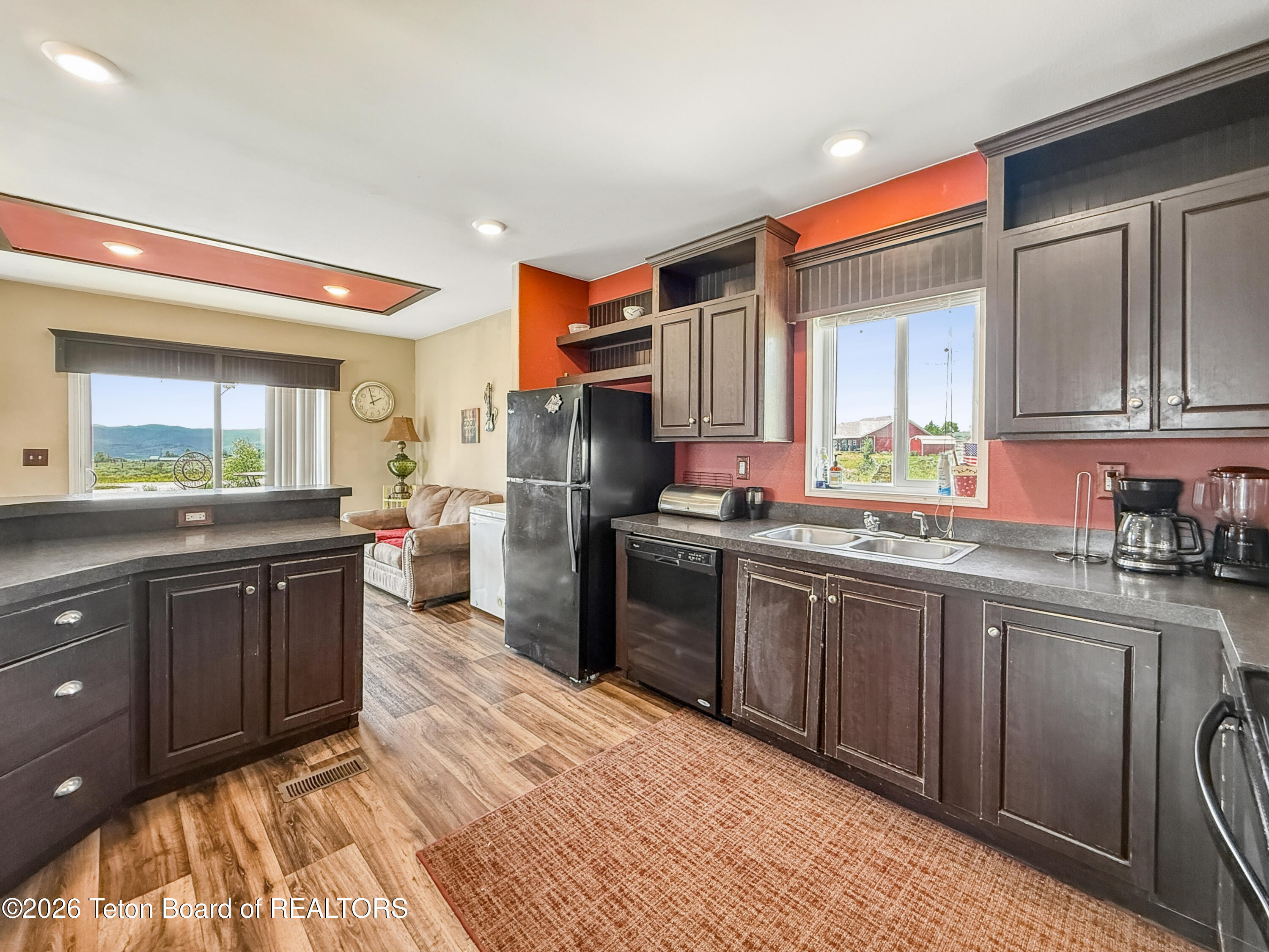 211 PONDEROSA Drive