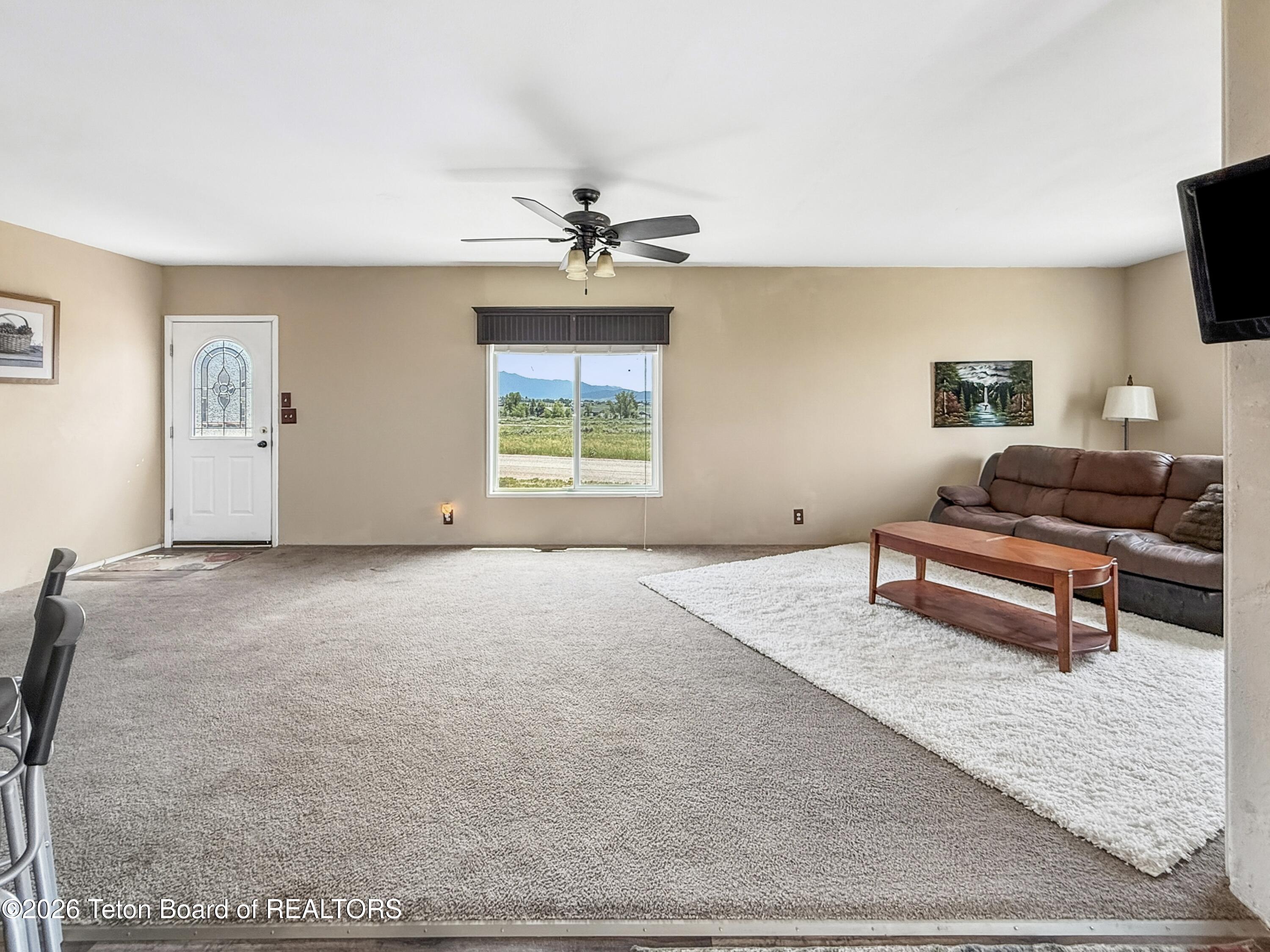 211 PONDEROSA Drive