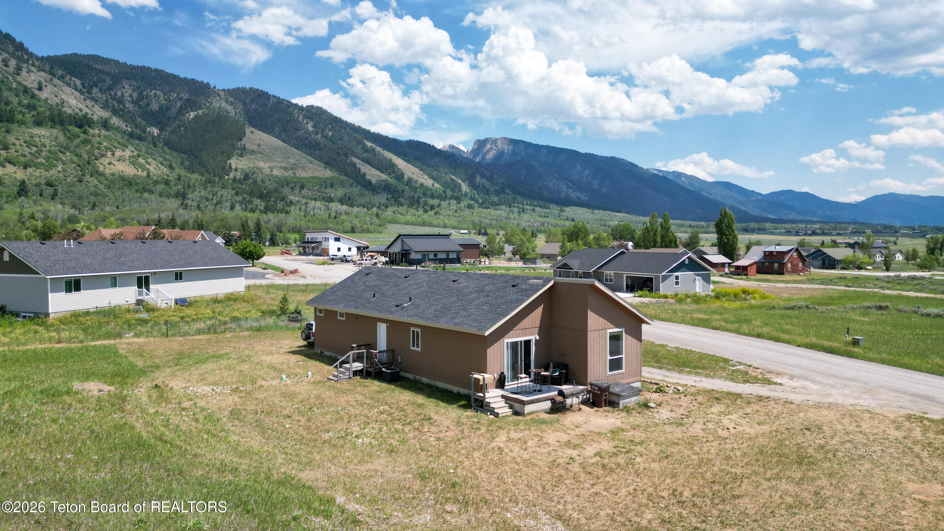 211 PONDEROSA Drive