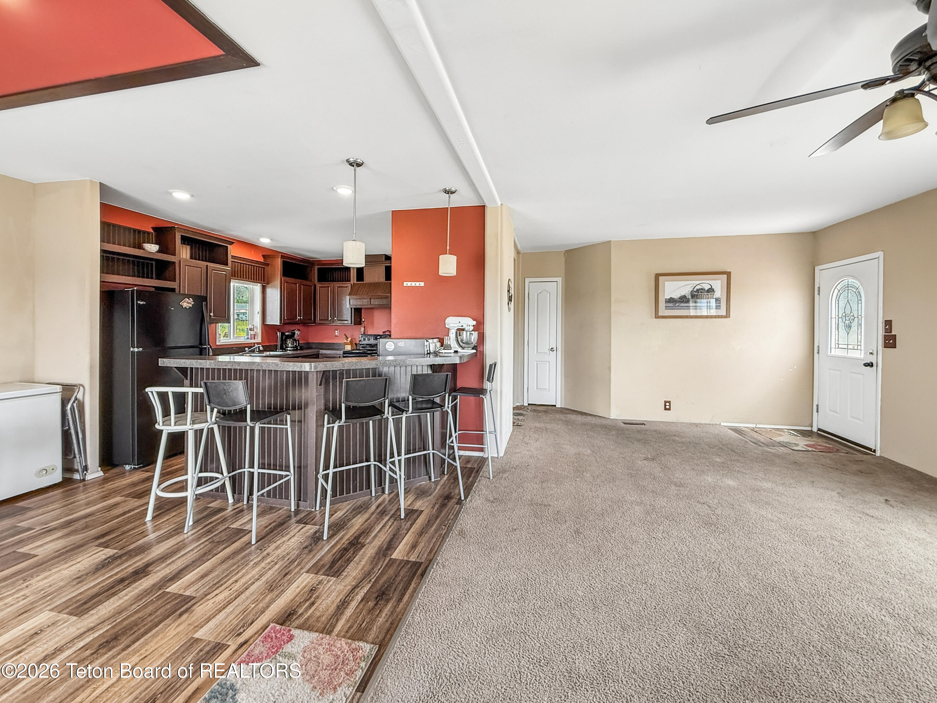211 PONDEROSA Drive