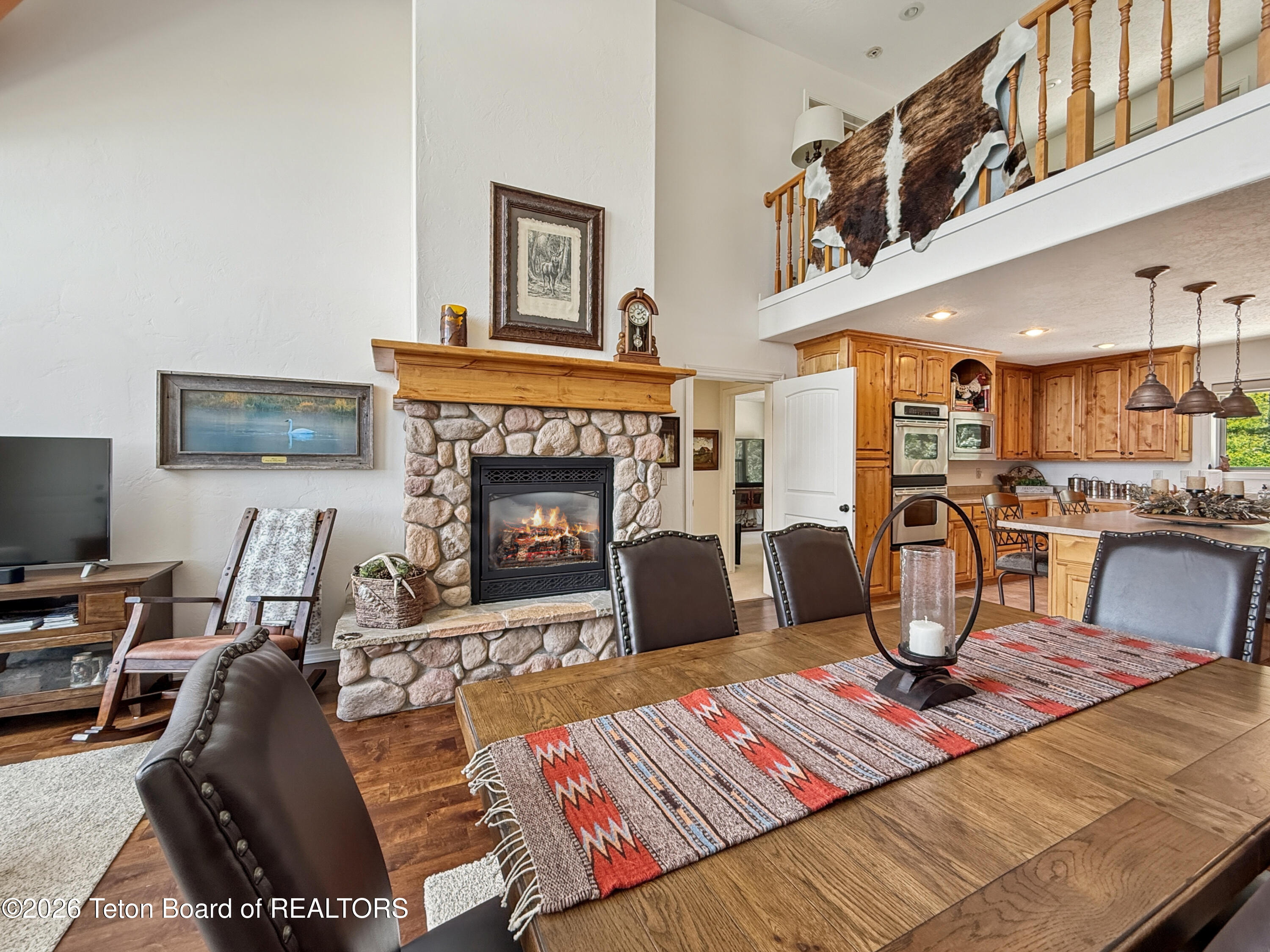 275 WOODLAND Drive