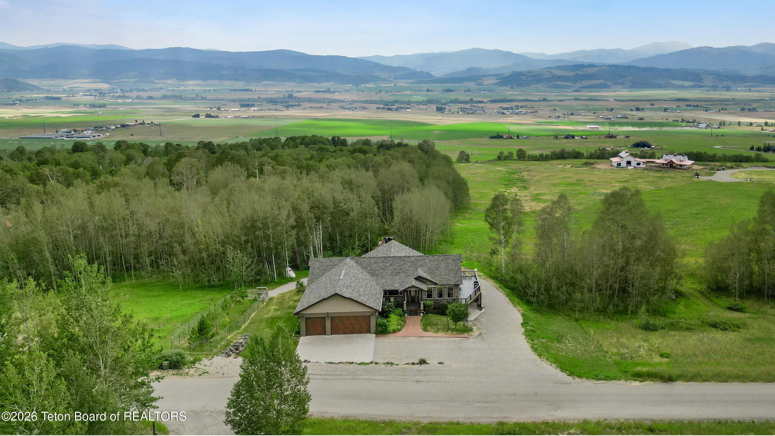 397 DOGWOOD Drive