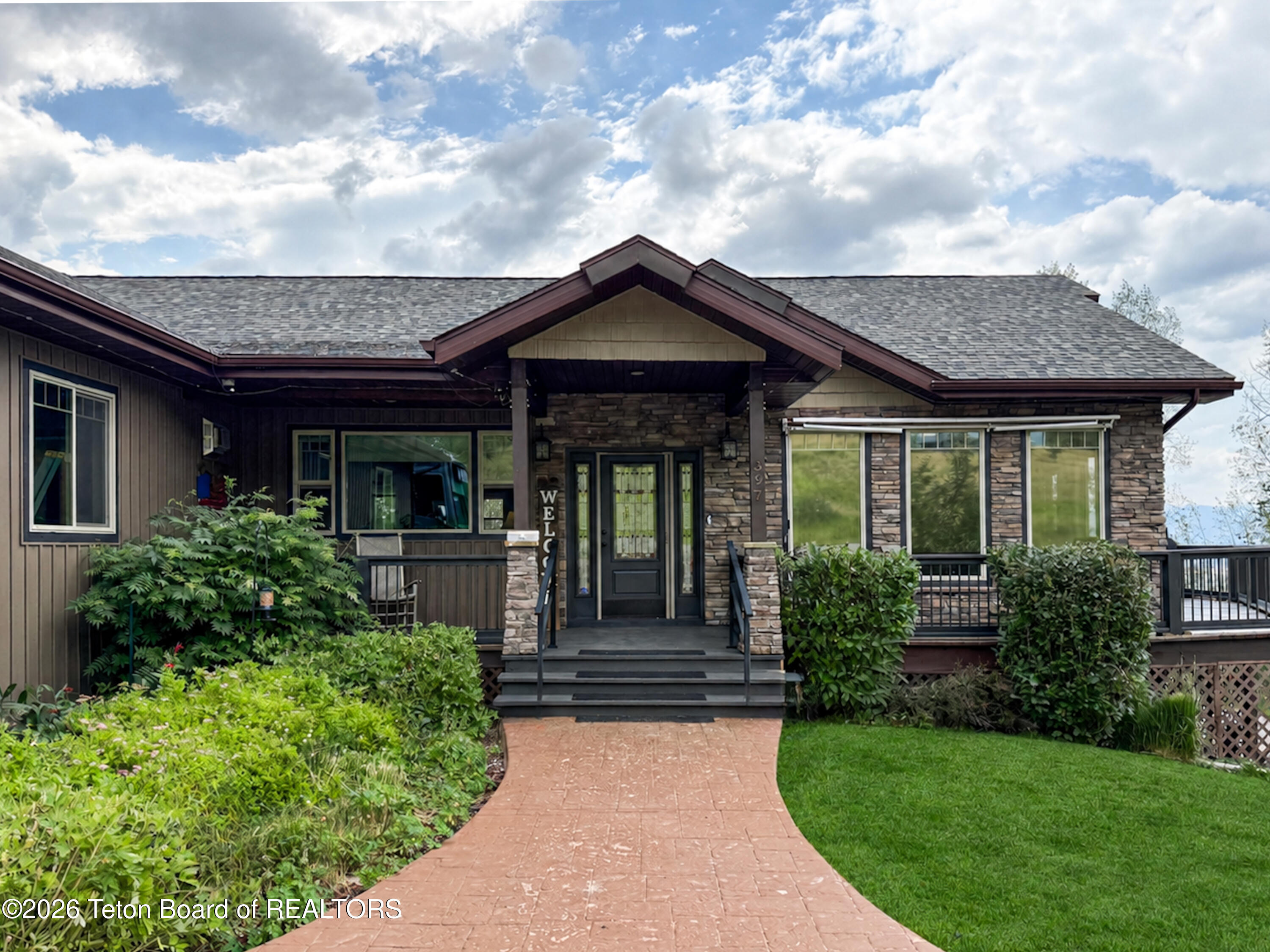 397 DOGWOOD Drive