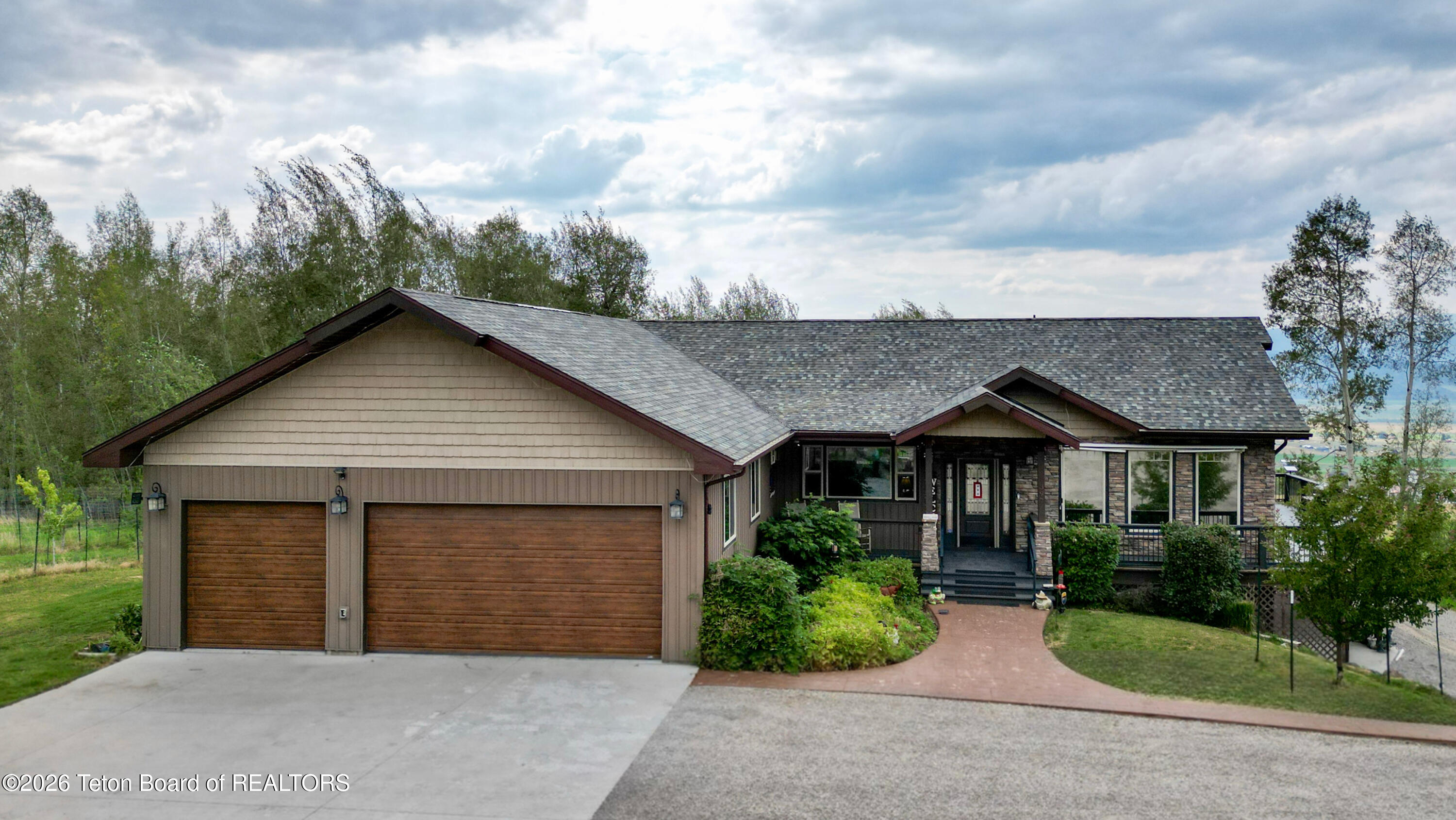 397 DOGWOOD Drive