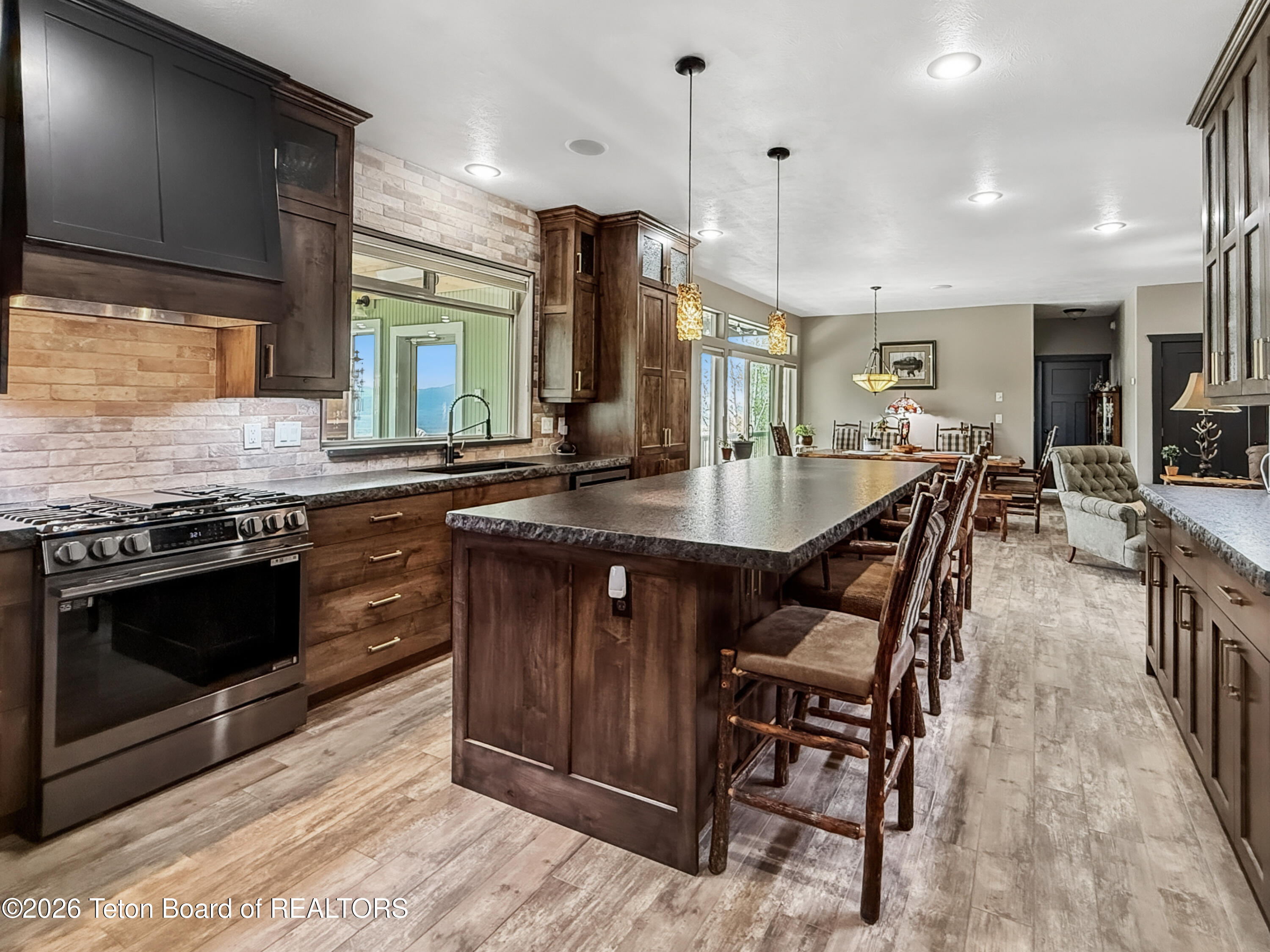 397 DOGWOOD Drive