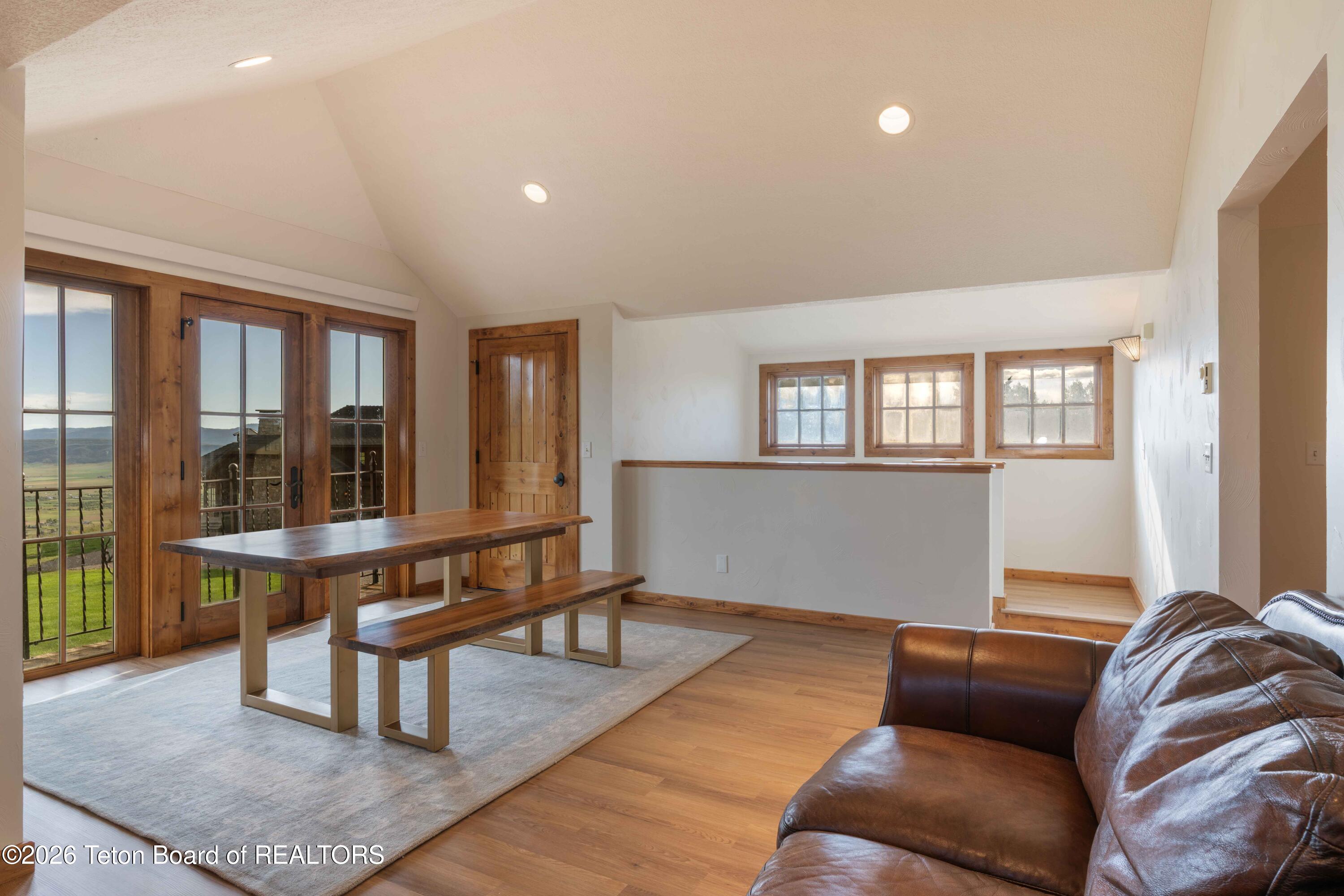 3100 GROVER DRY FARM RD
