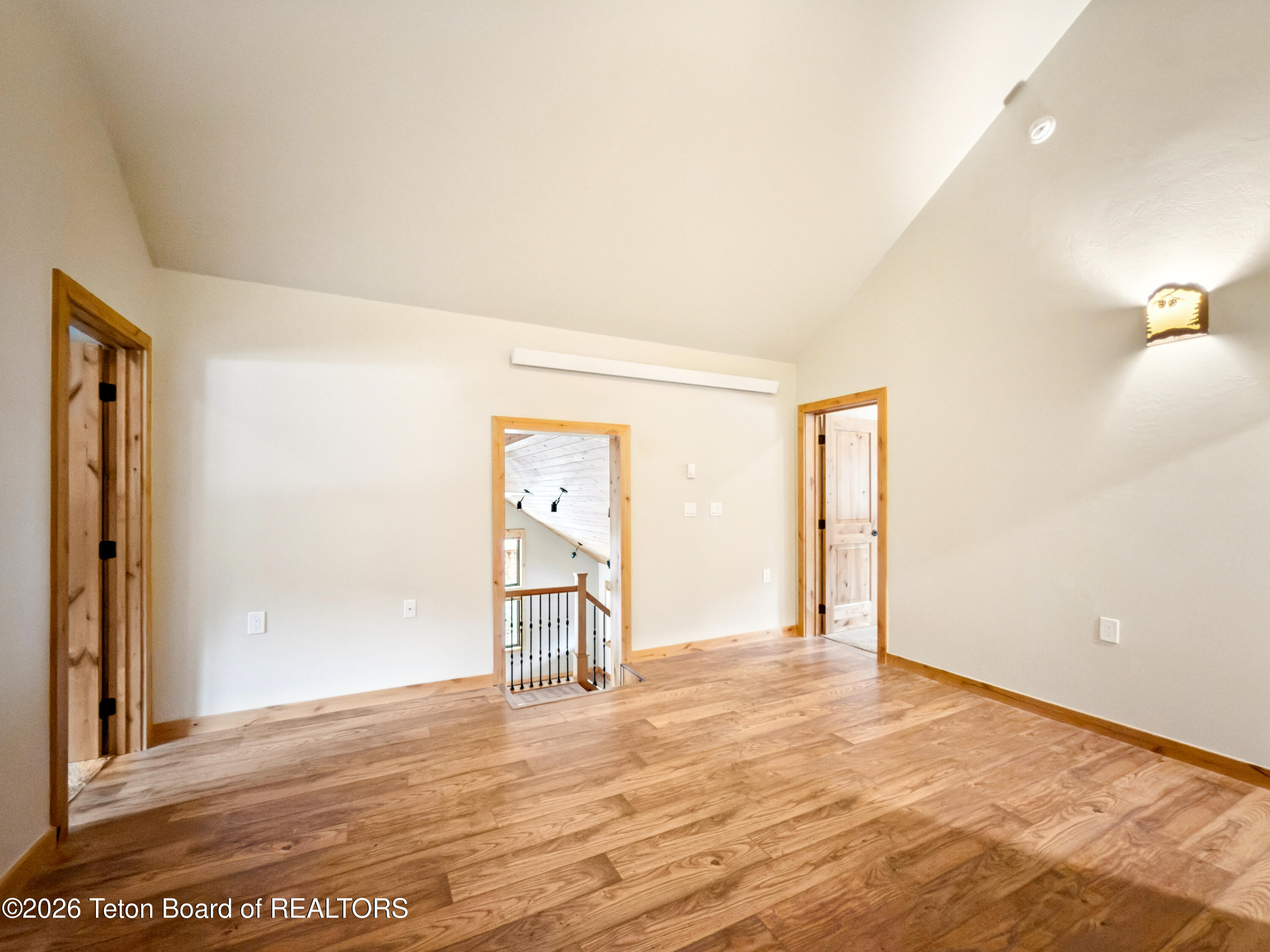 513 THREE RIVERS Drive