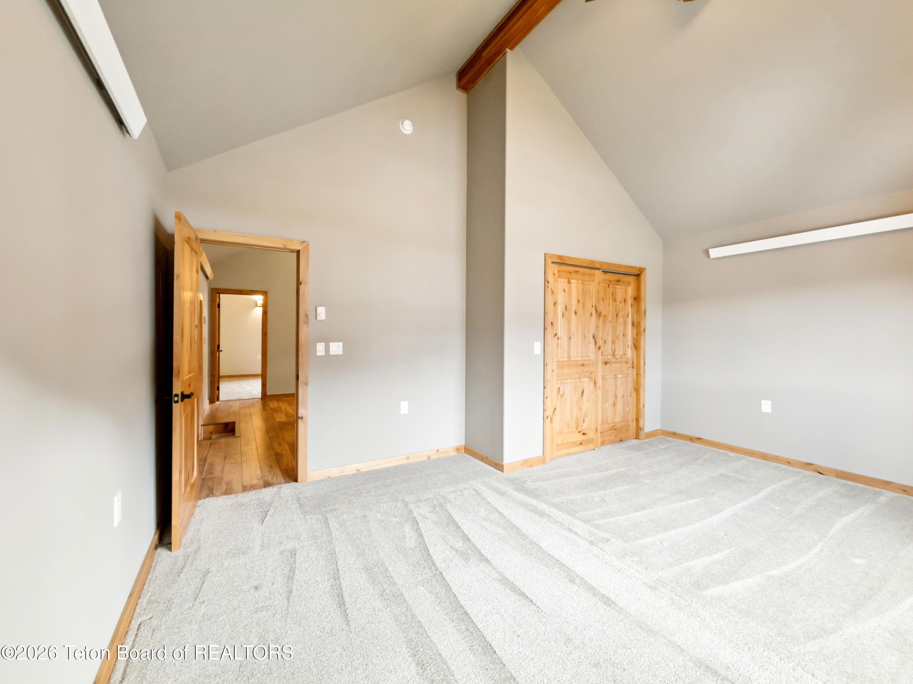 513 THREE RIVERS Drive