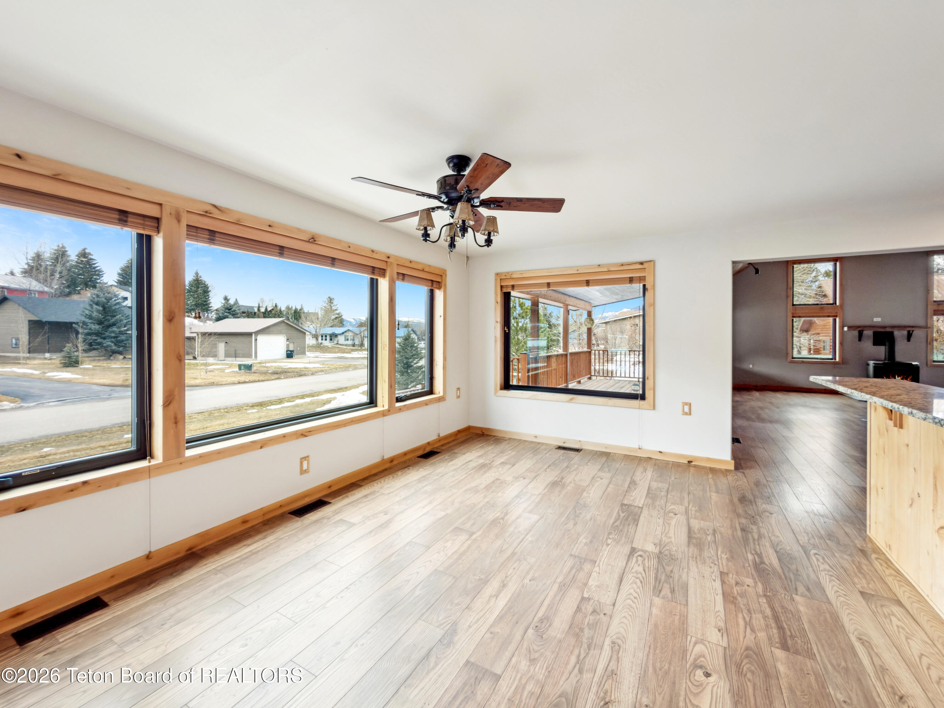 513 THREE RIVERS Drive