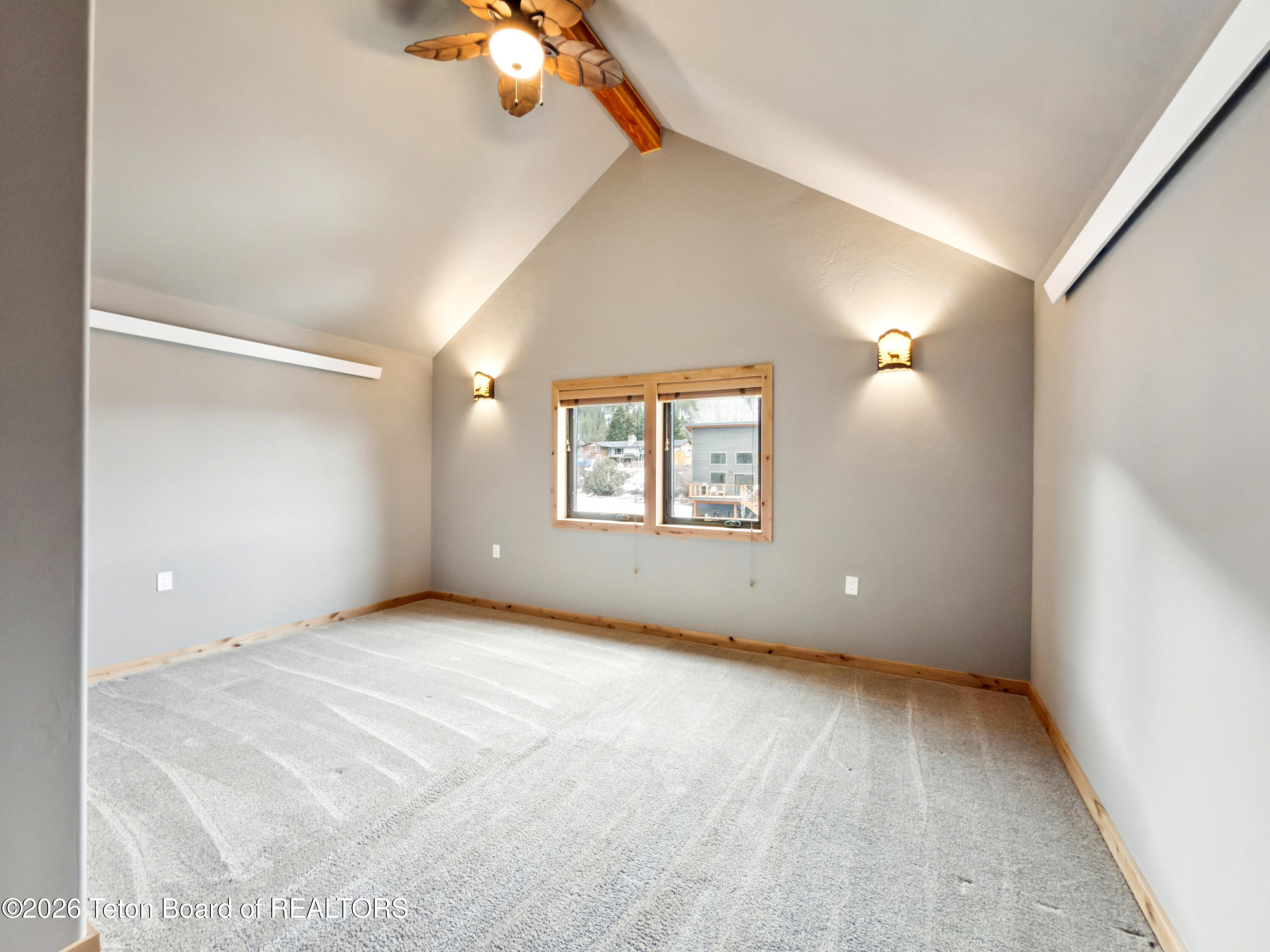 513 THREE RIVERS Drive