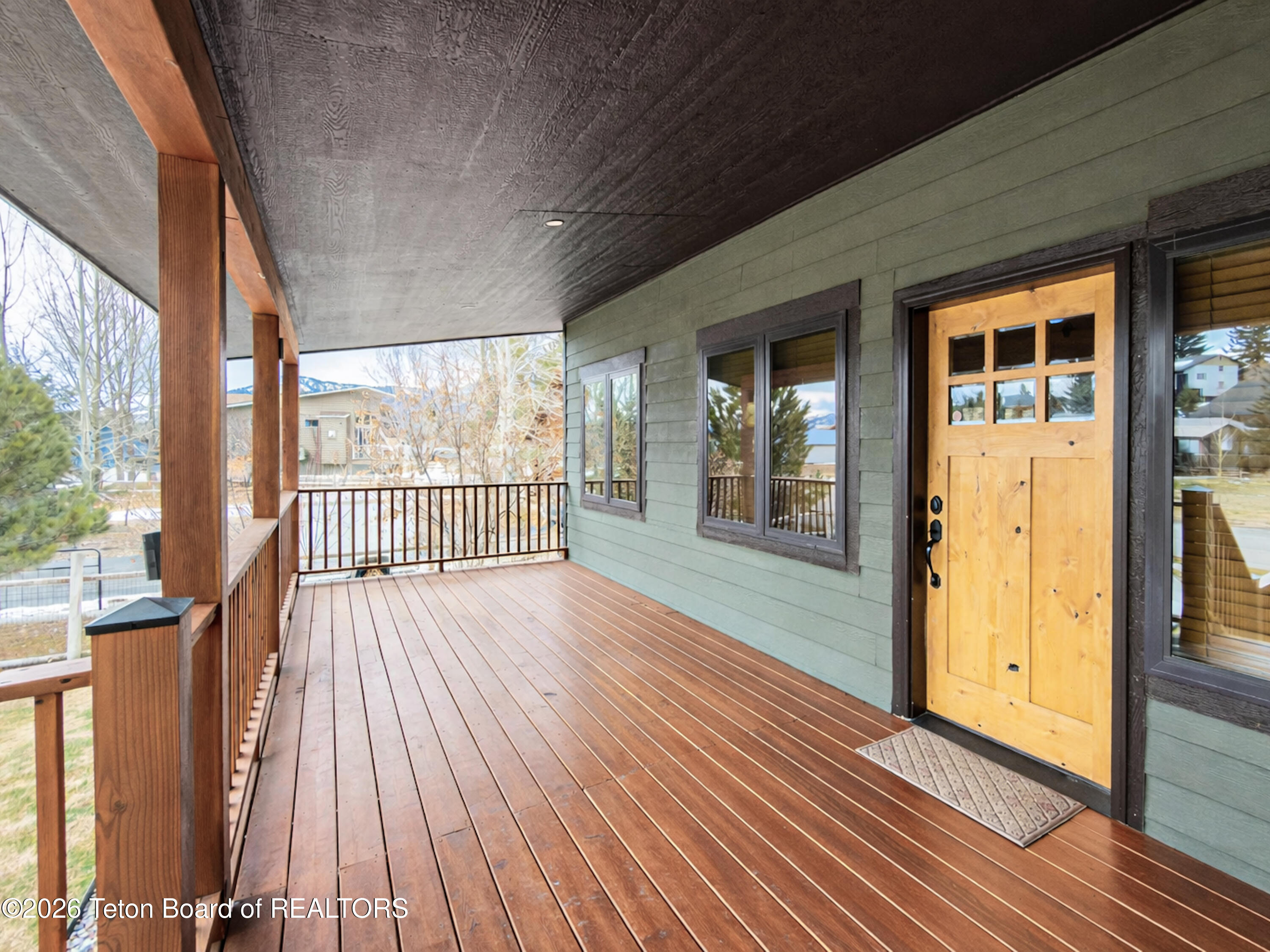 513 THREE RIVERS Drive