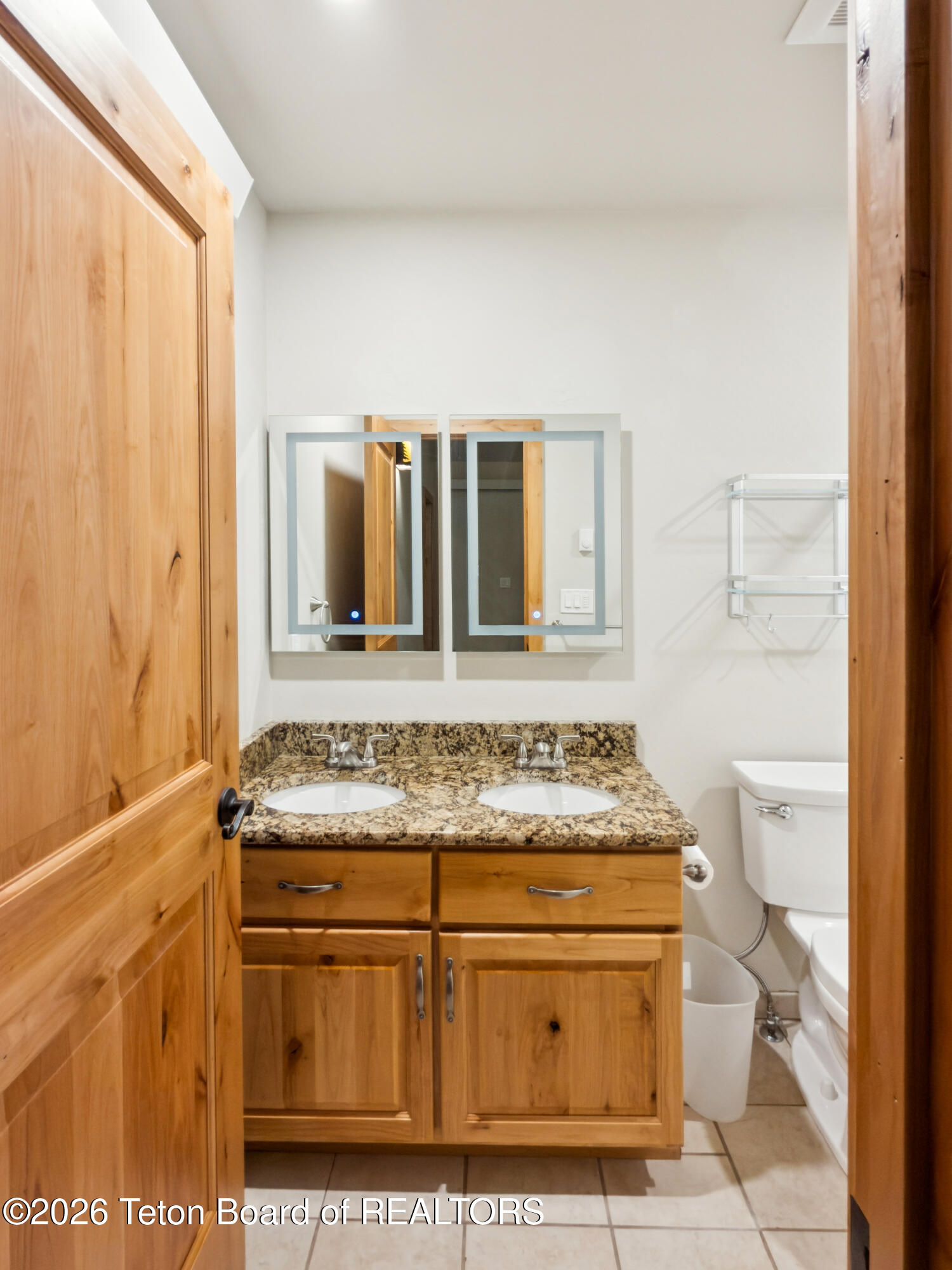 513 THREE RIVERS Drive