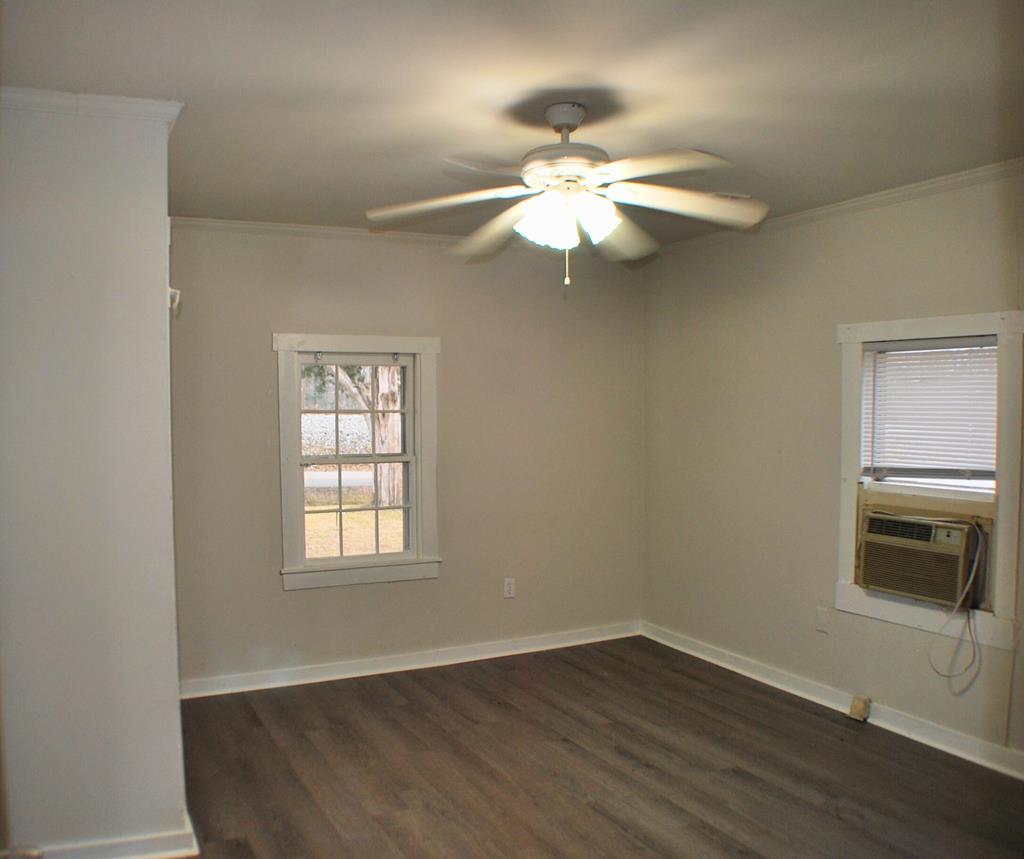 504 Railroad Ave., McCormick