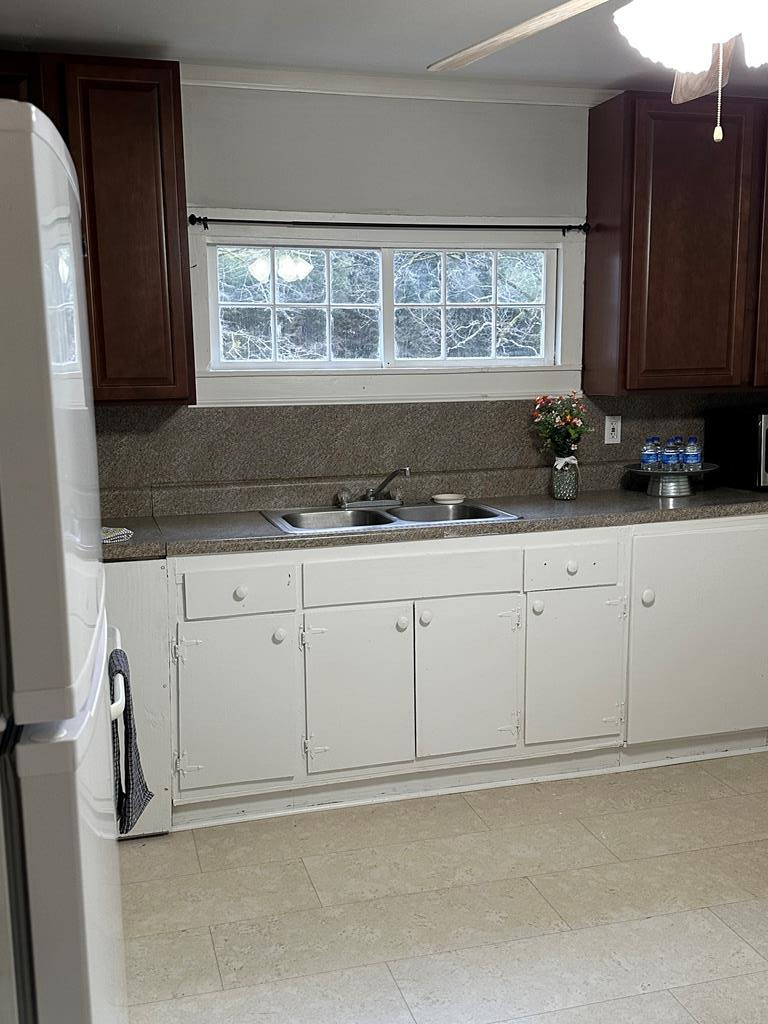 504 Railroad Ave., McCormick