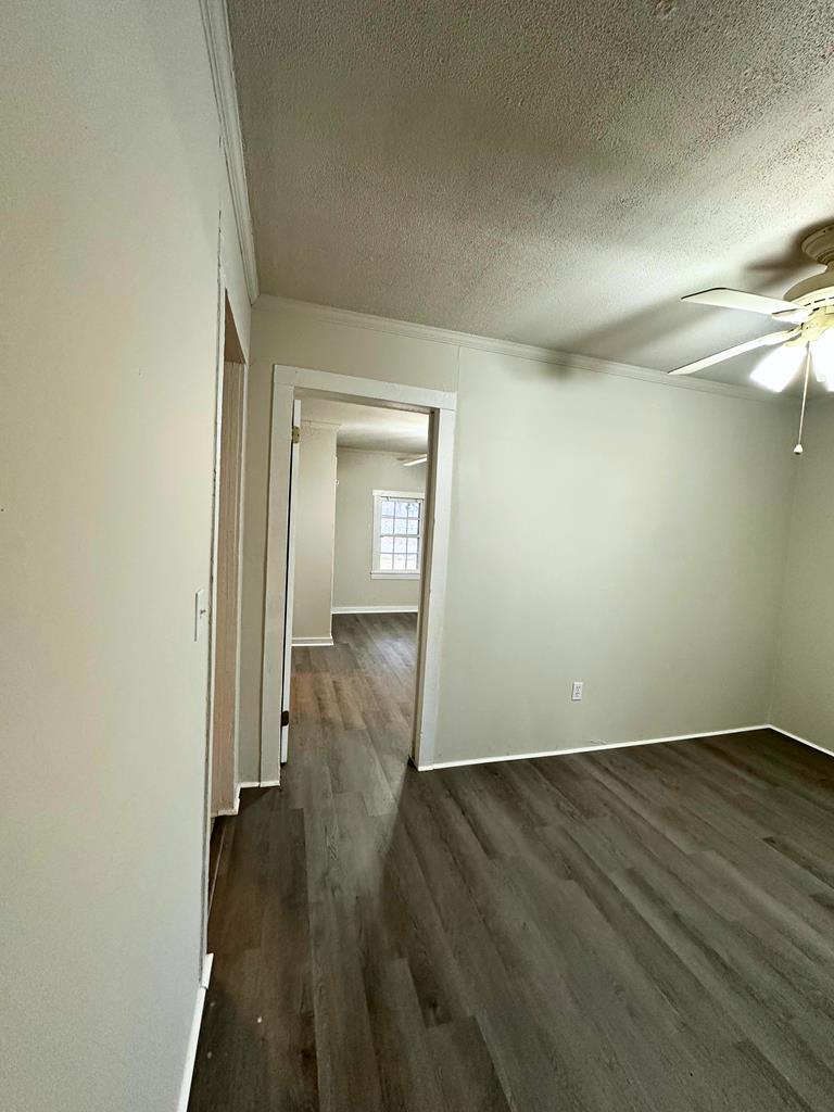 504 Railroad Ave., McCormick